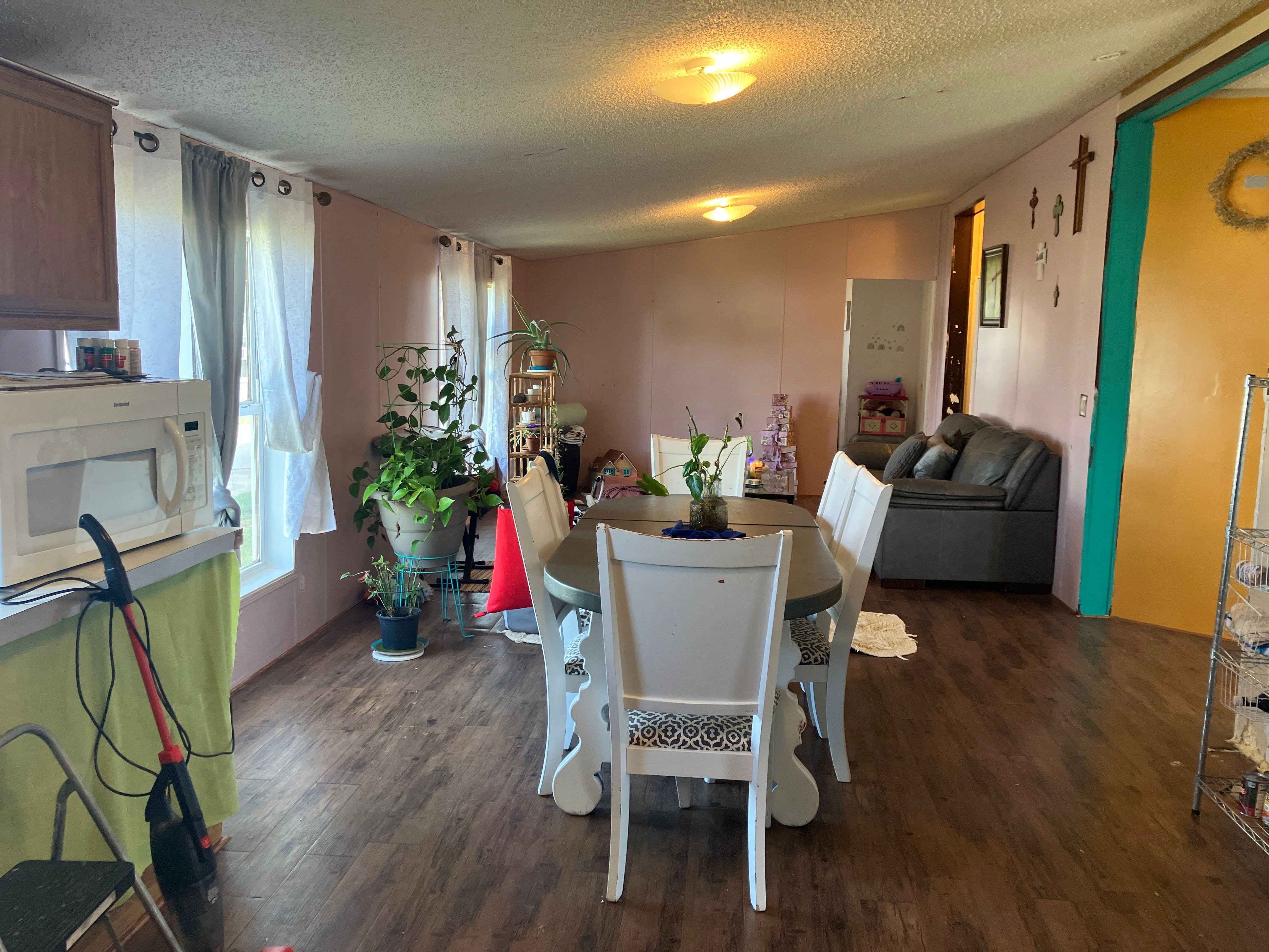 A photo of the Navajo Lake Estates Home