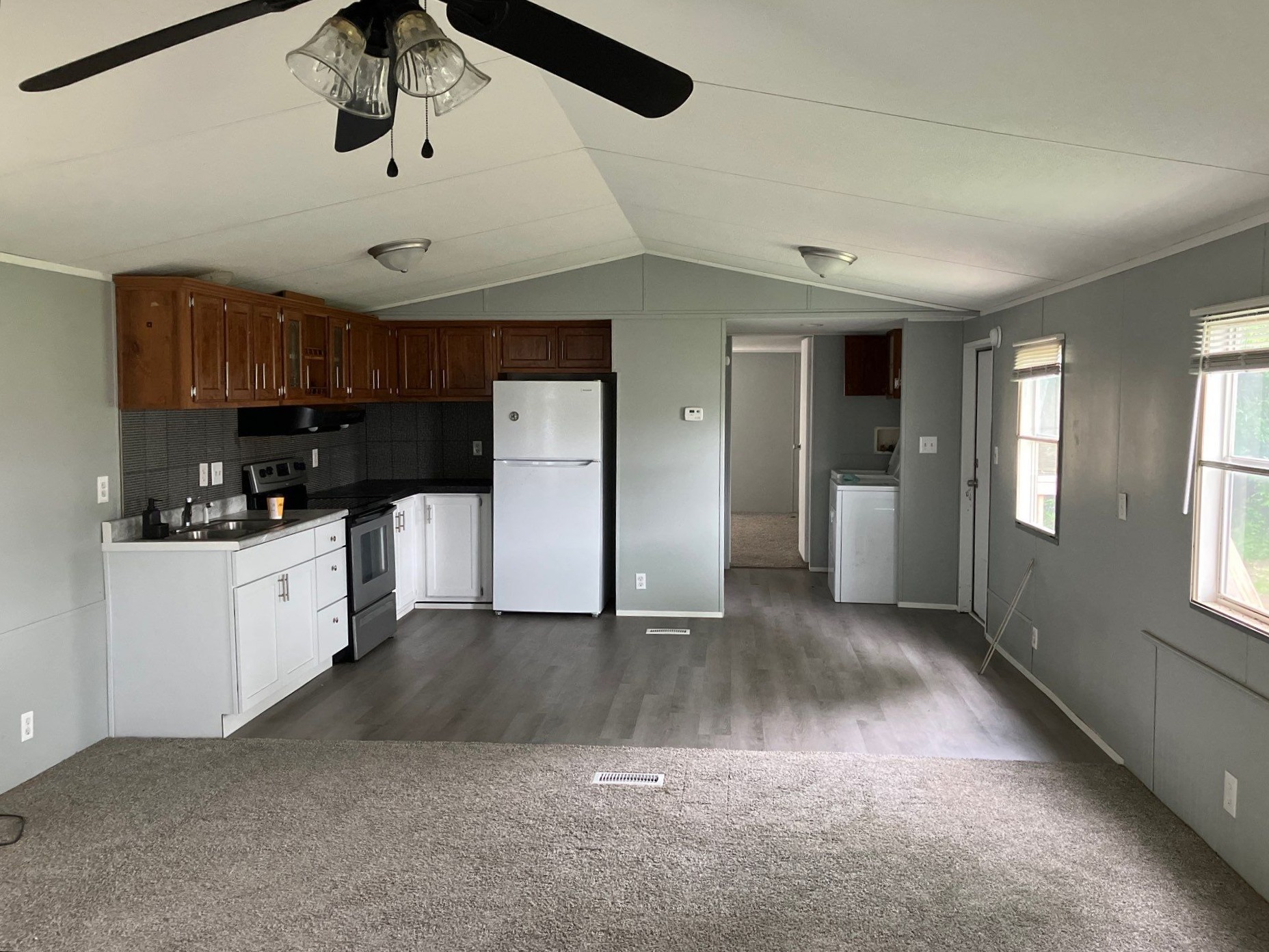 A photo of the Navajo Lake Estates Home