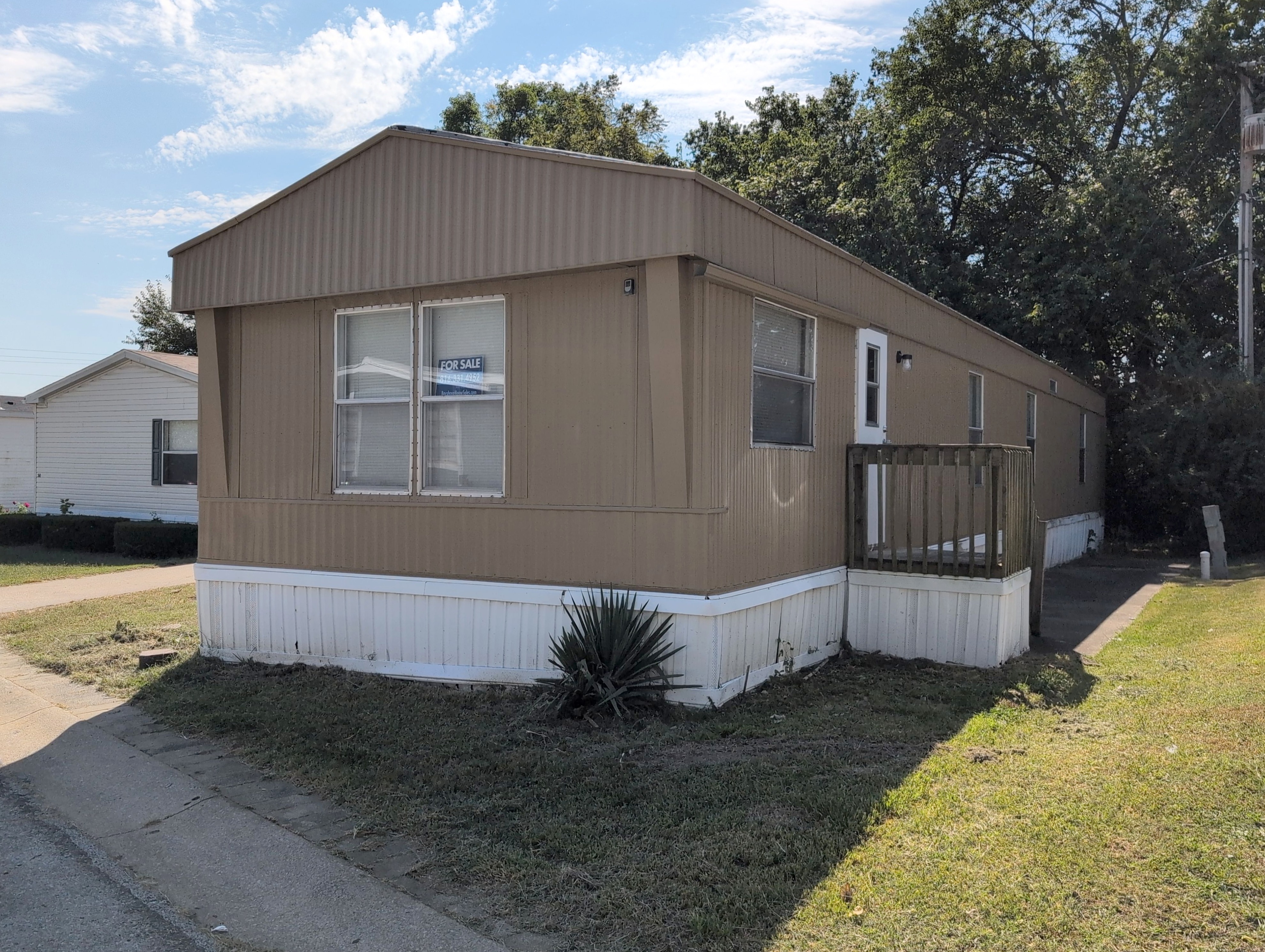 A photo of the Springdale Lake Home