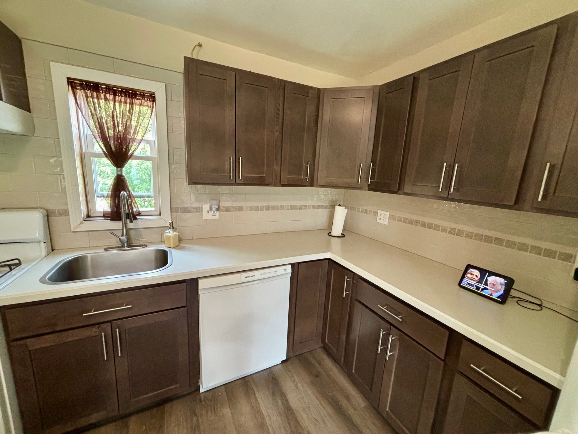 A photo of the Eagle Crest Home