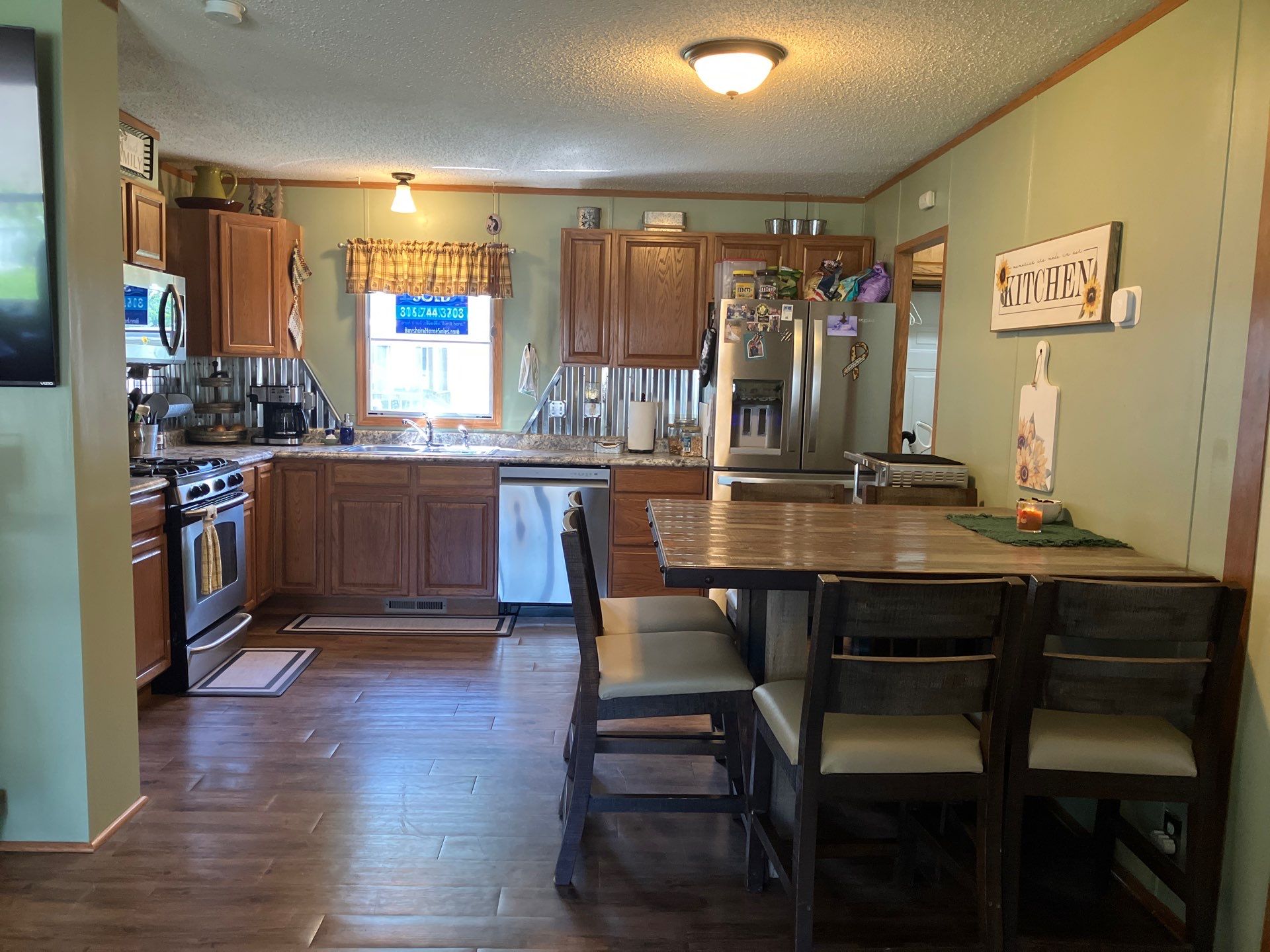 A photo of the Navajo Lake Estates Home