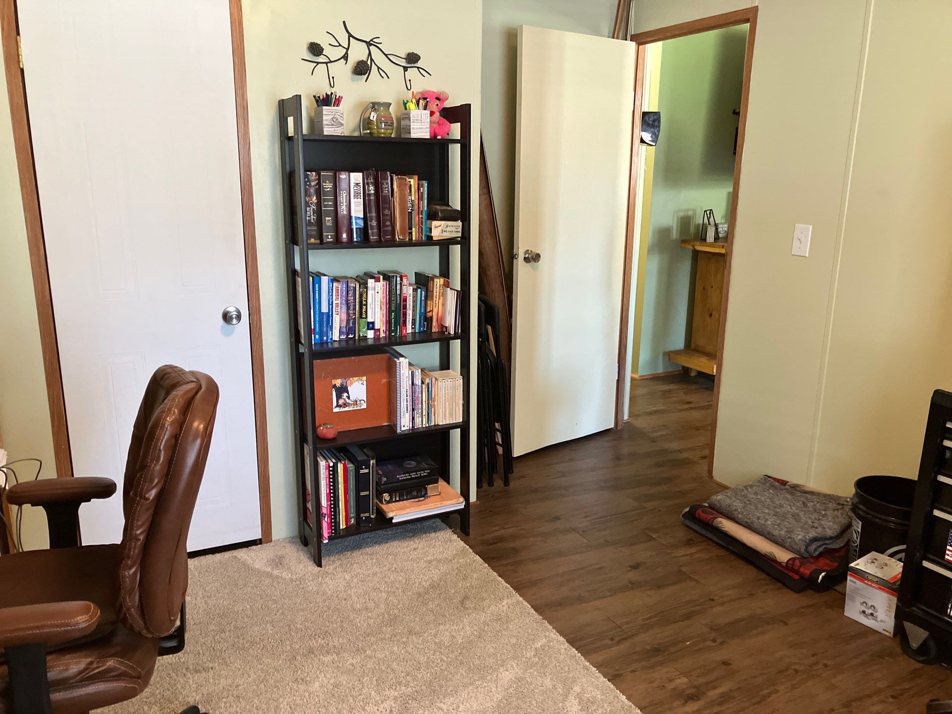 A photo of the Navajo Lake Estates Home