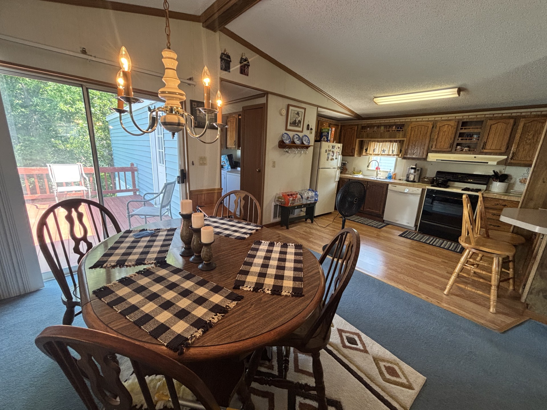 A photo of the Eagle Crest Home