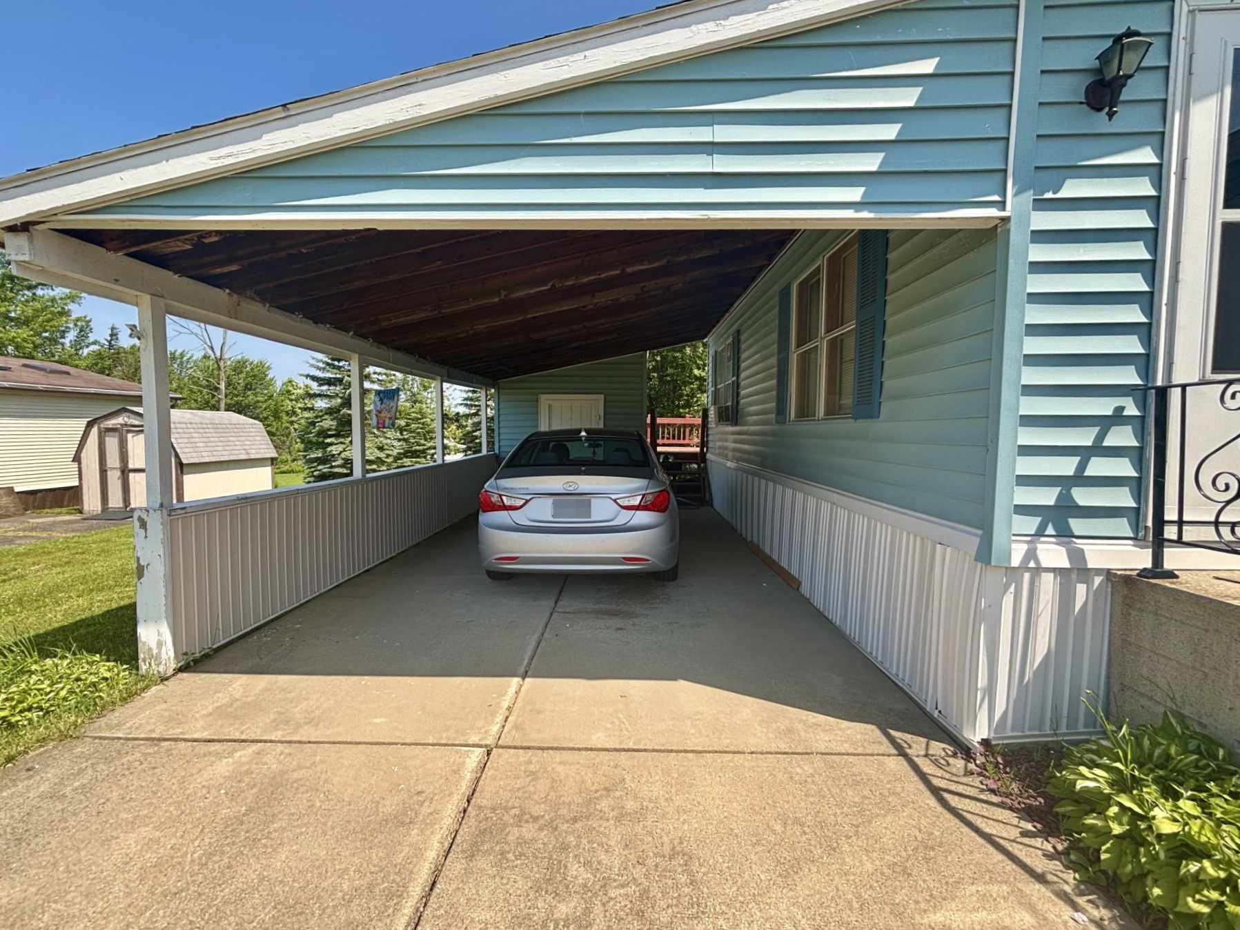 A photo of the Eagle Crest Home
