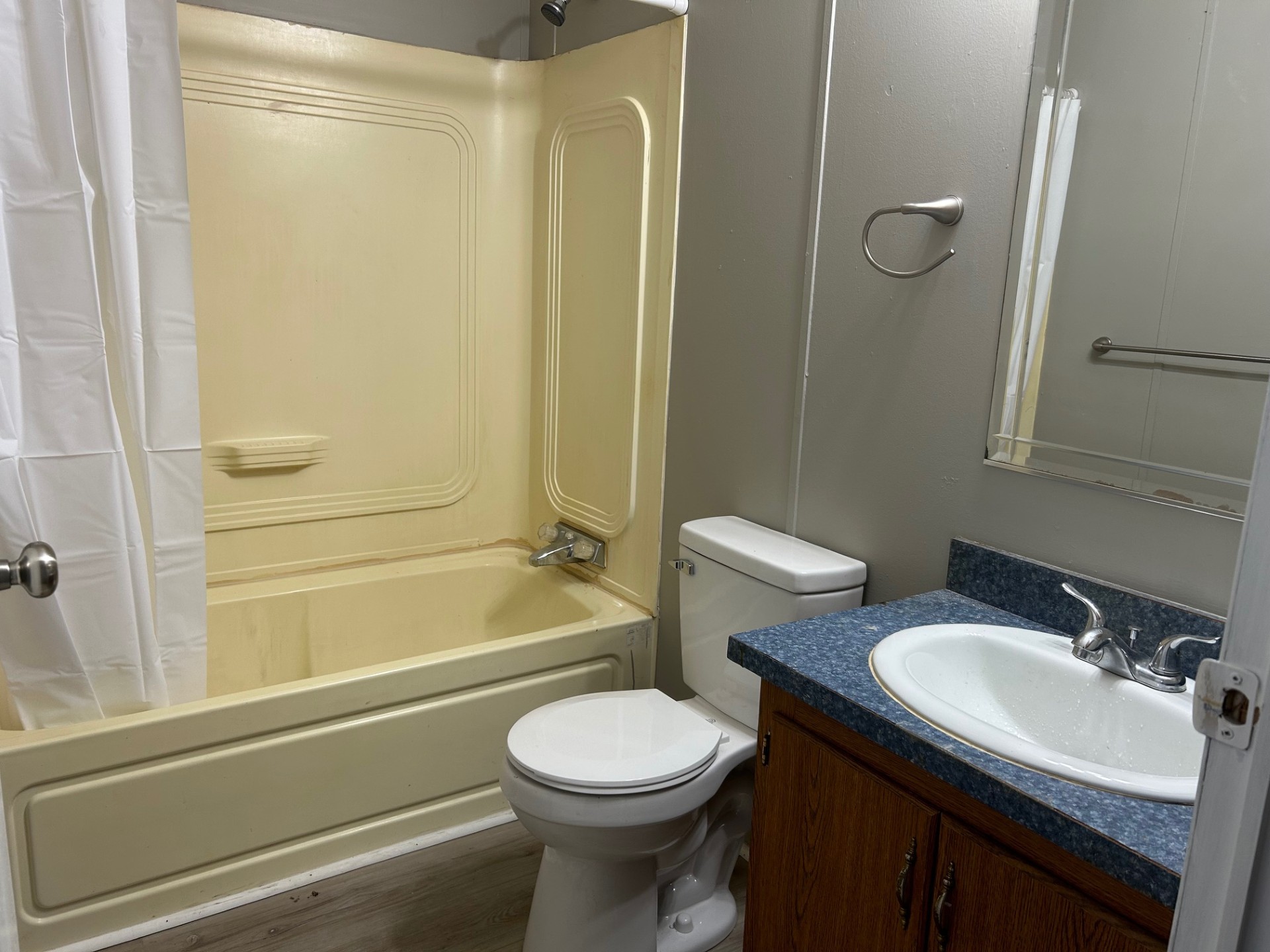 A photo of the Colonial Gardens Home