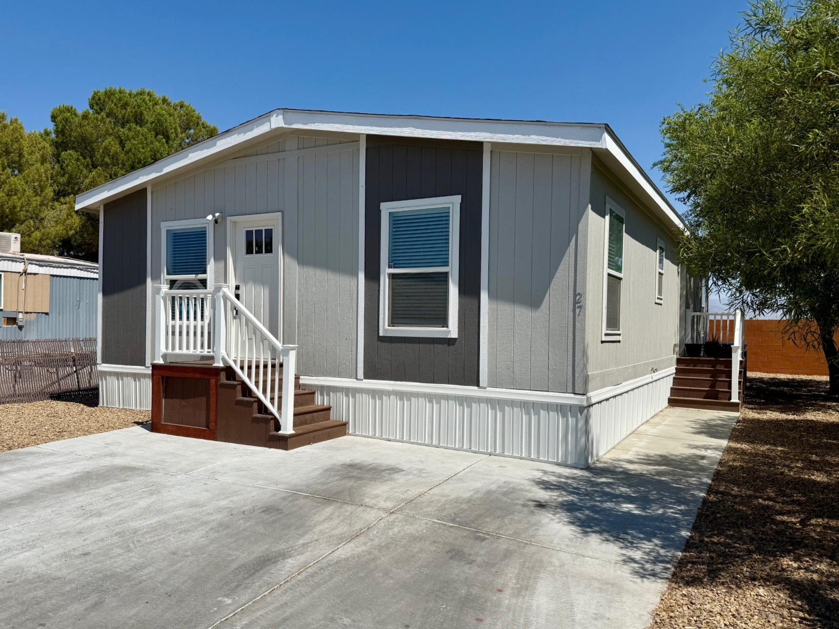 A photo of the Sunrise Oaks Home