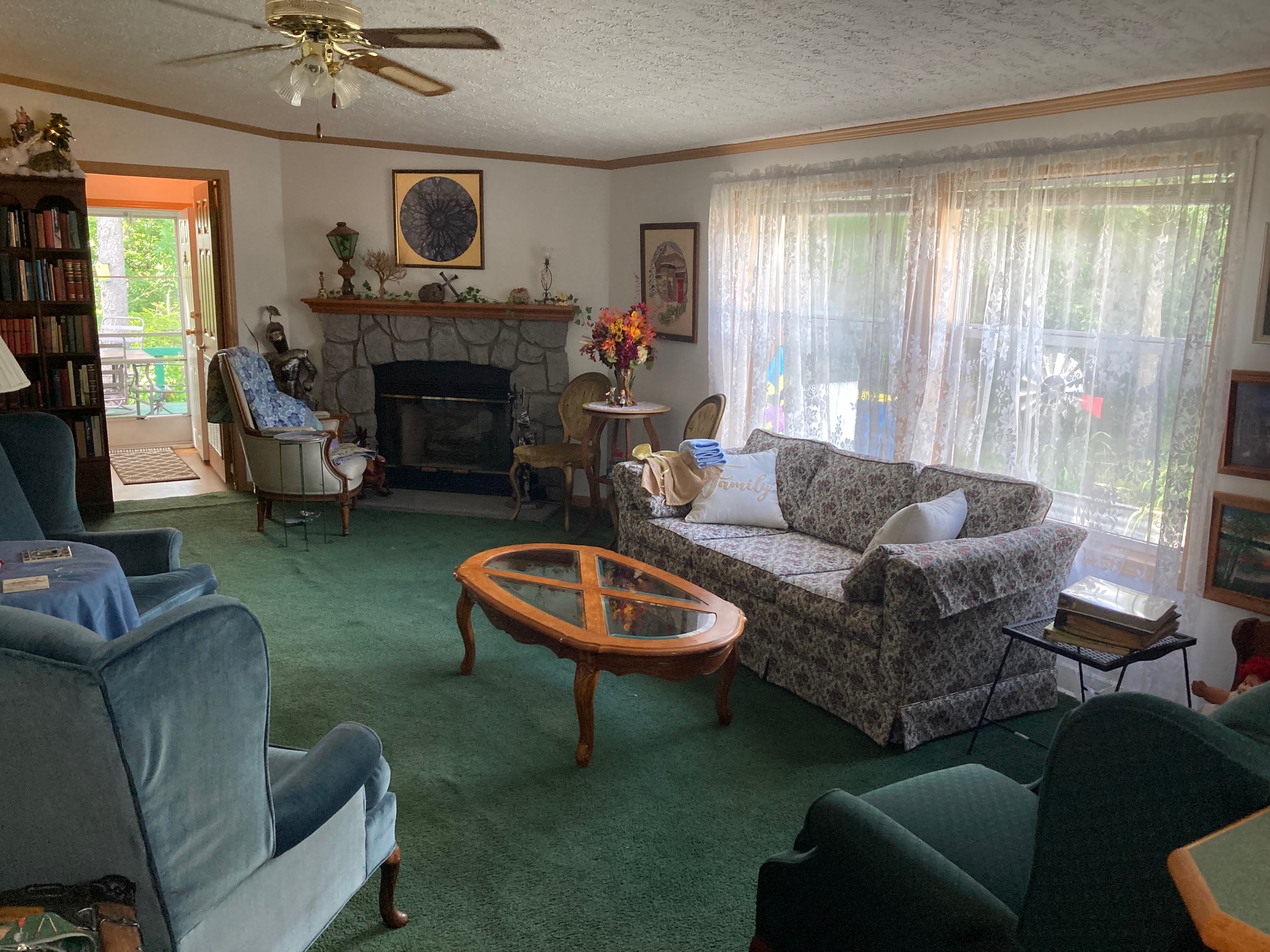 A photo of the Bluffton Woods Home