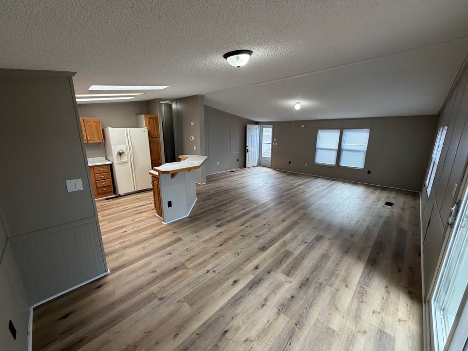 A photo of the Lakeshore Landing Home