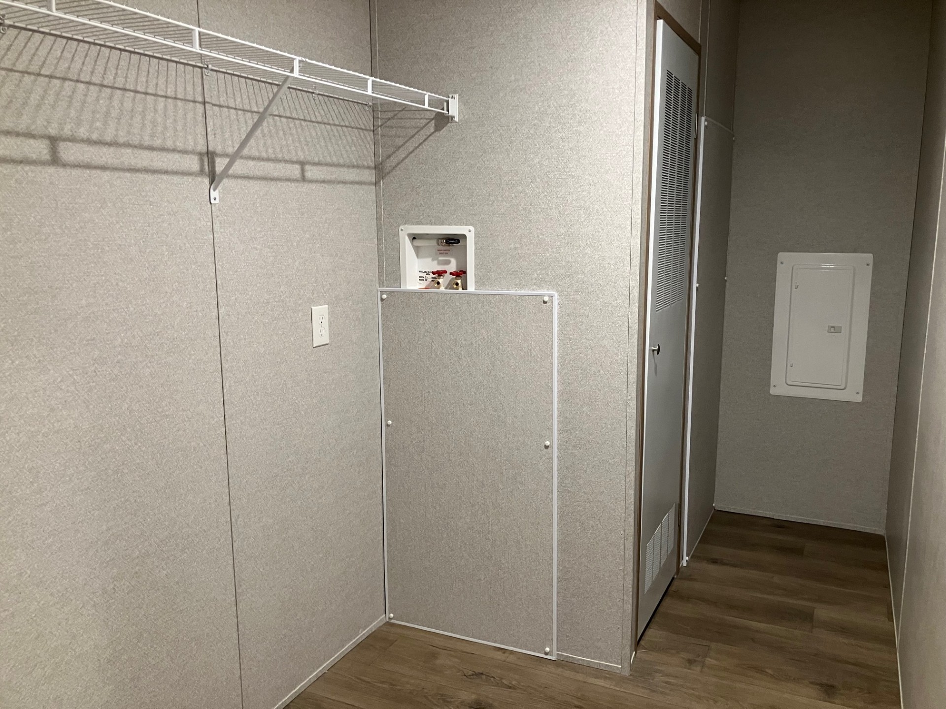 A photo of the Twin Lakes Home