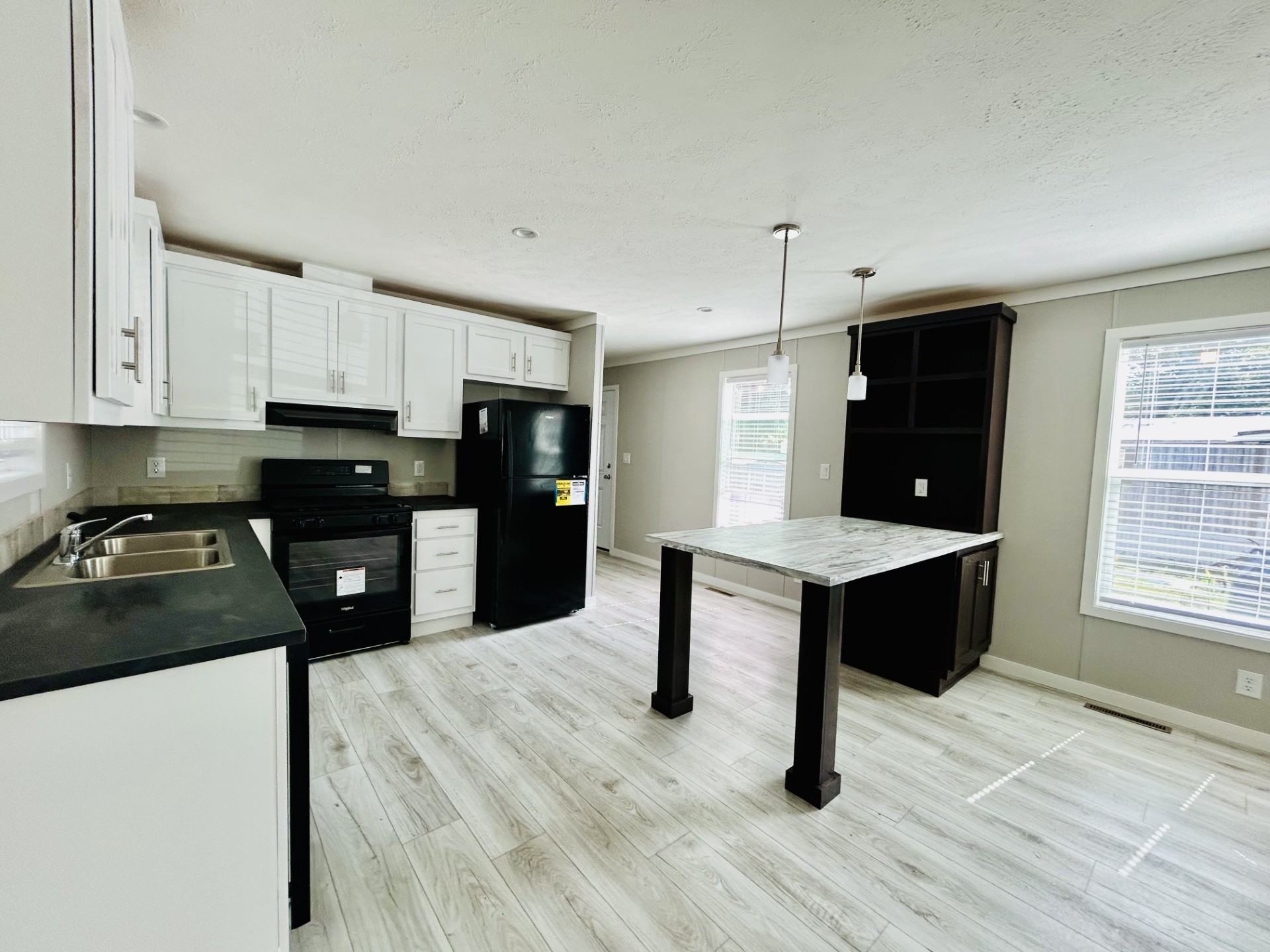 A photo of the Twin Oaks Home