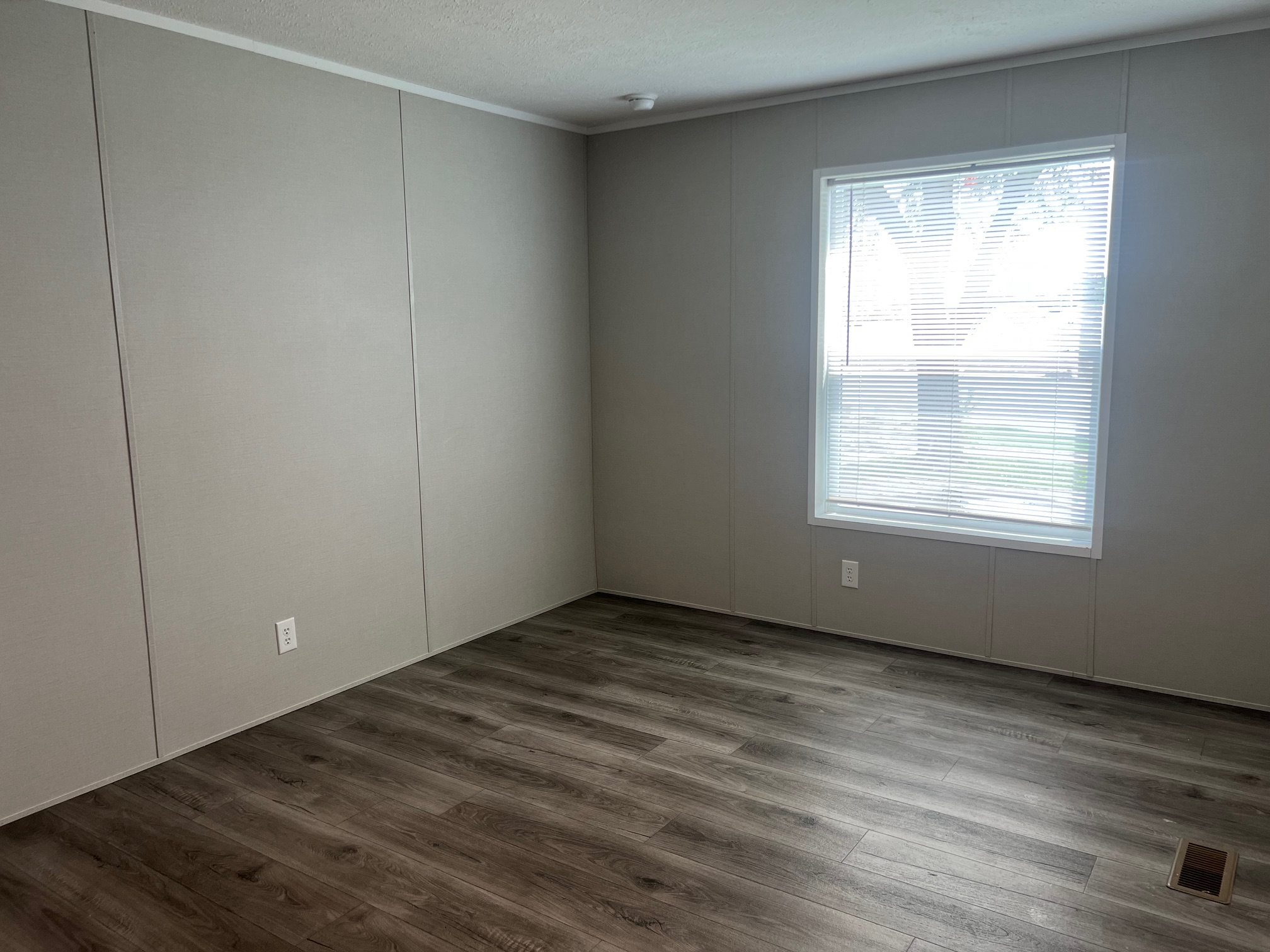 A photo of the Springdale Lake Home