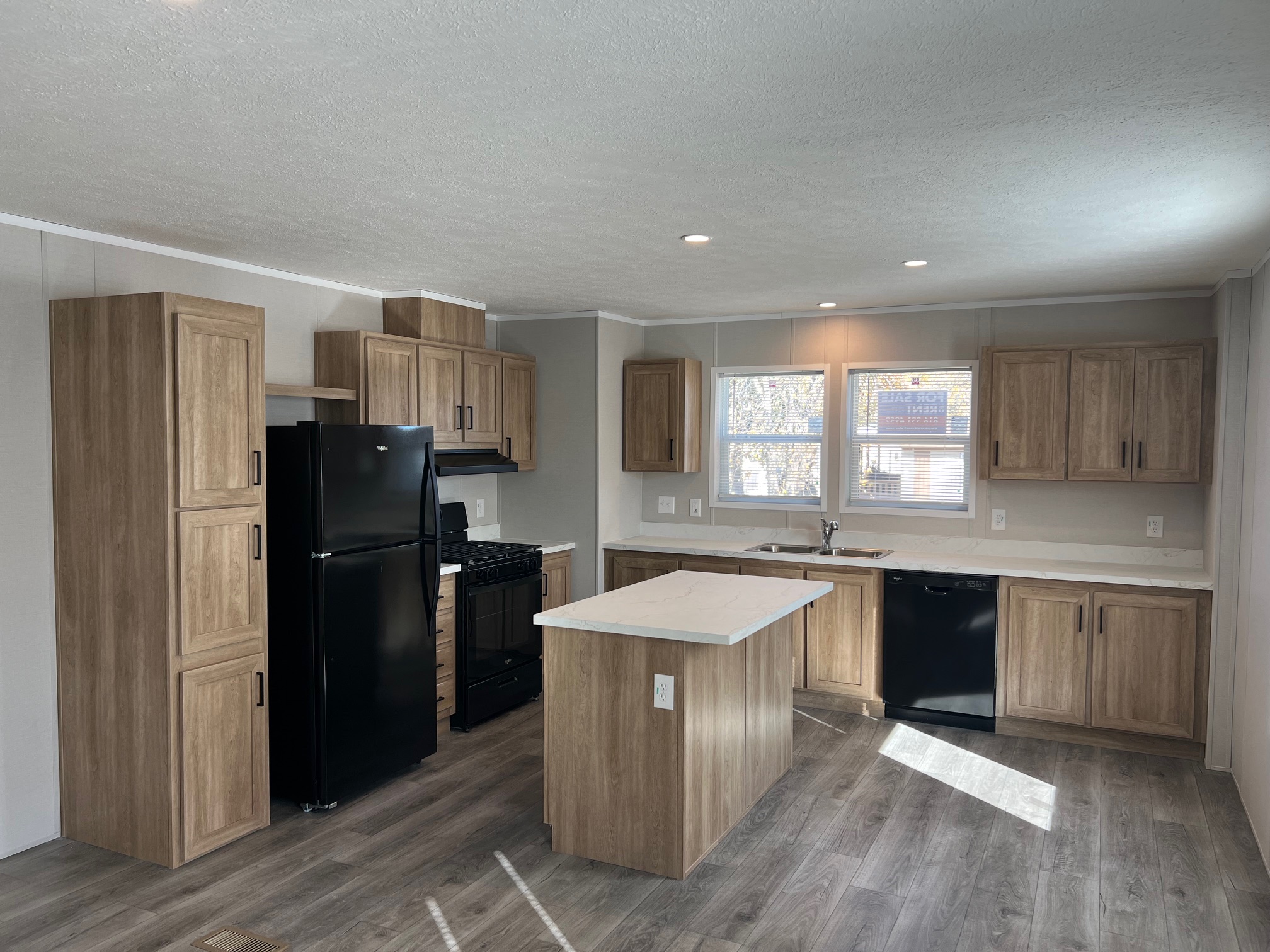 A photo of the Springdale Lake Home