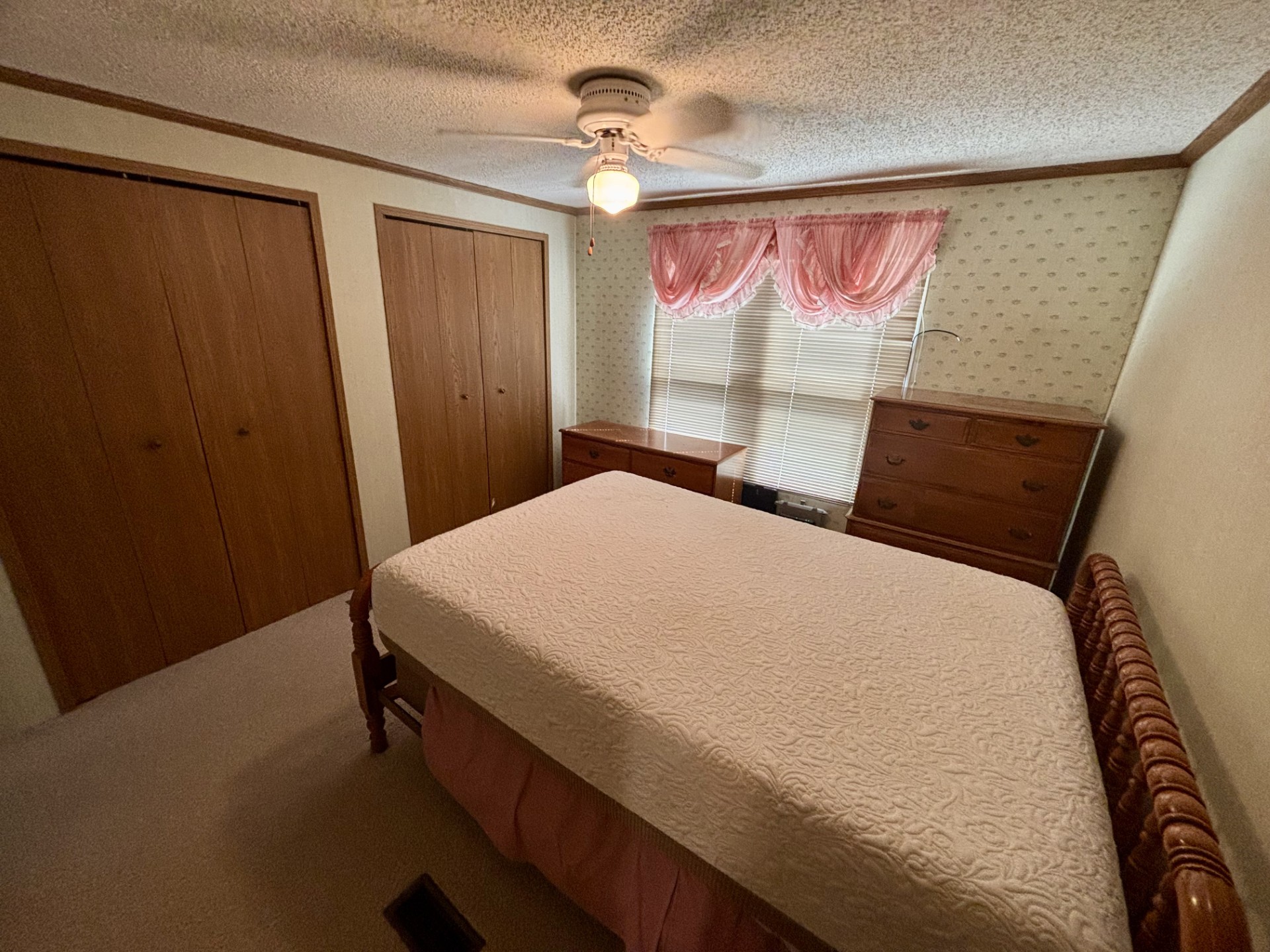 A photo of the Eagle Crest Home