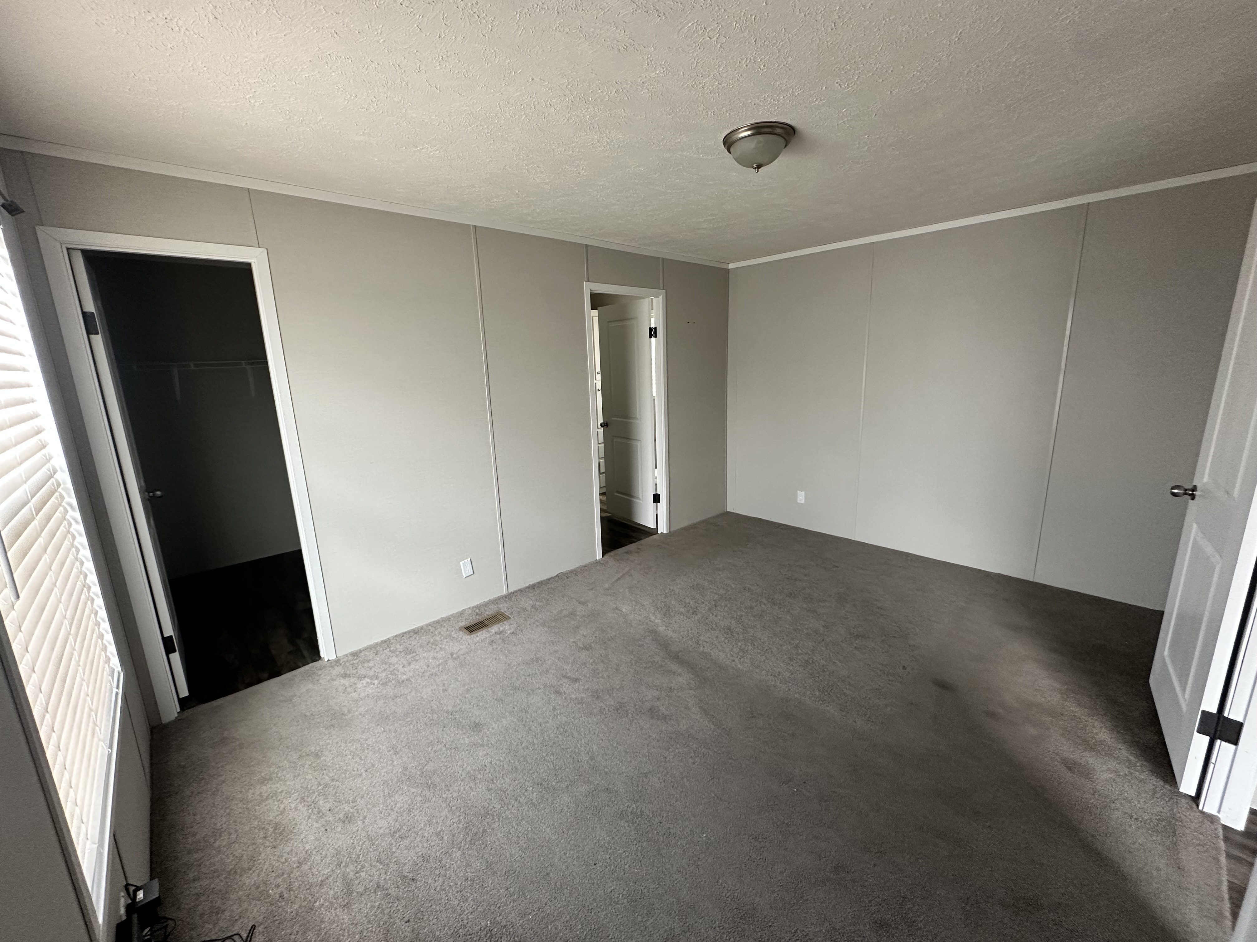 A photo of the Stoneybrook Pointe Home