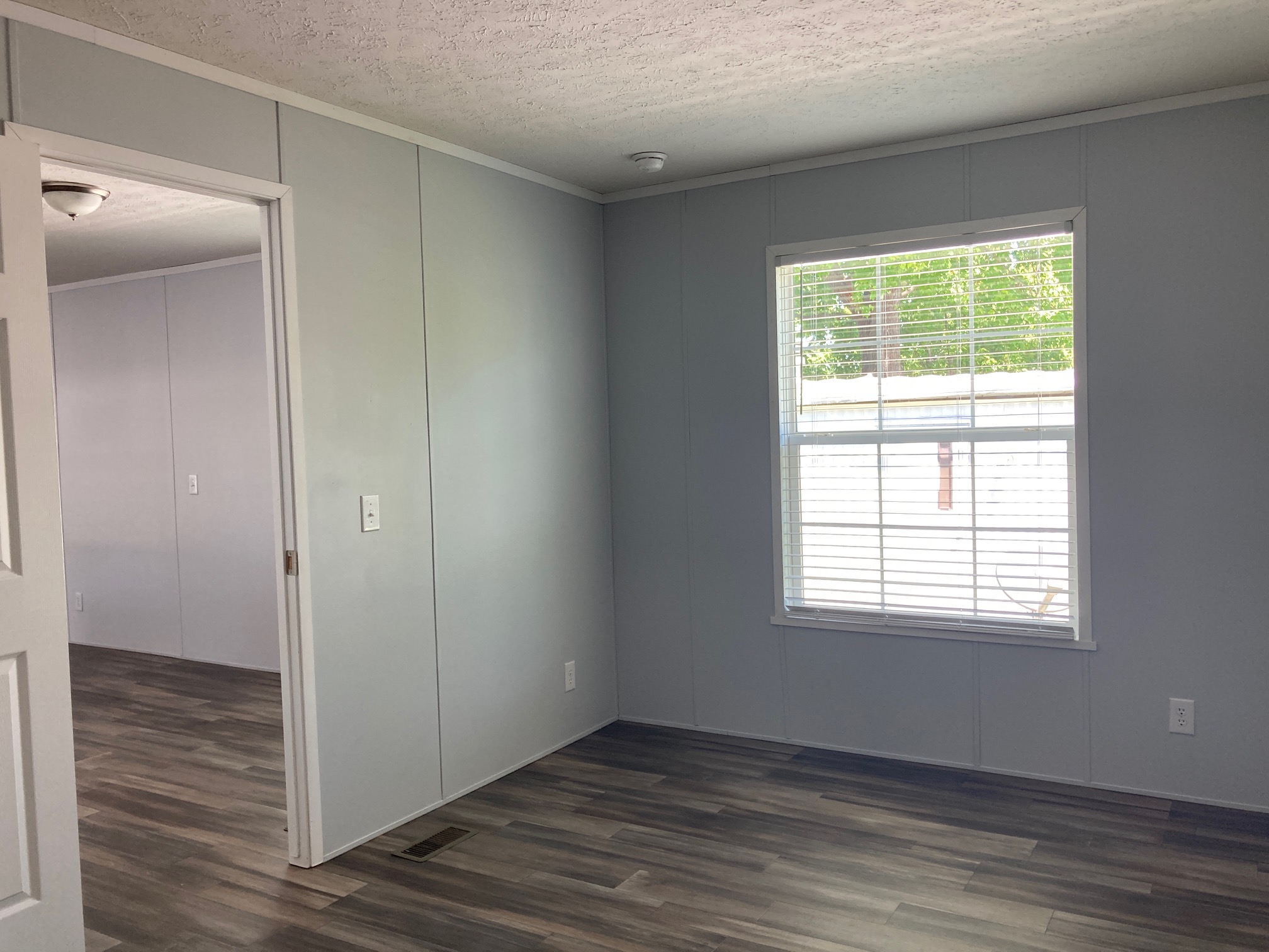 A photo of the Yorktowne Home