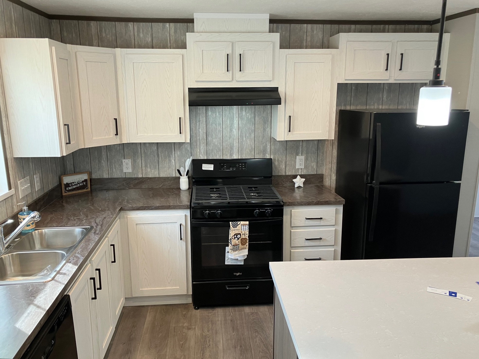 A photo of the Deluxe Lake Estates Home