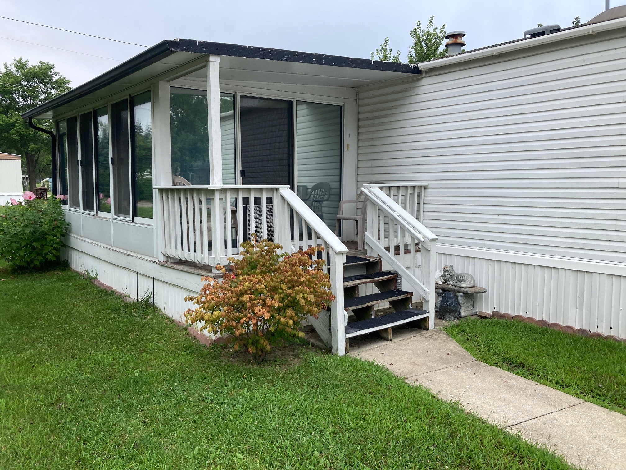 A photo of the Bluffton Woods Home