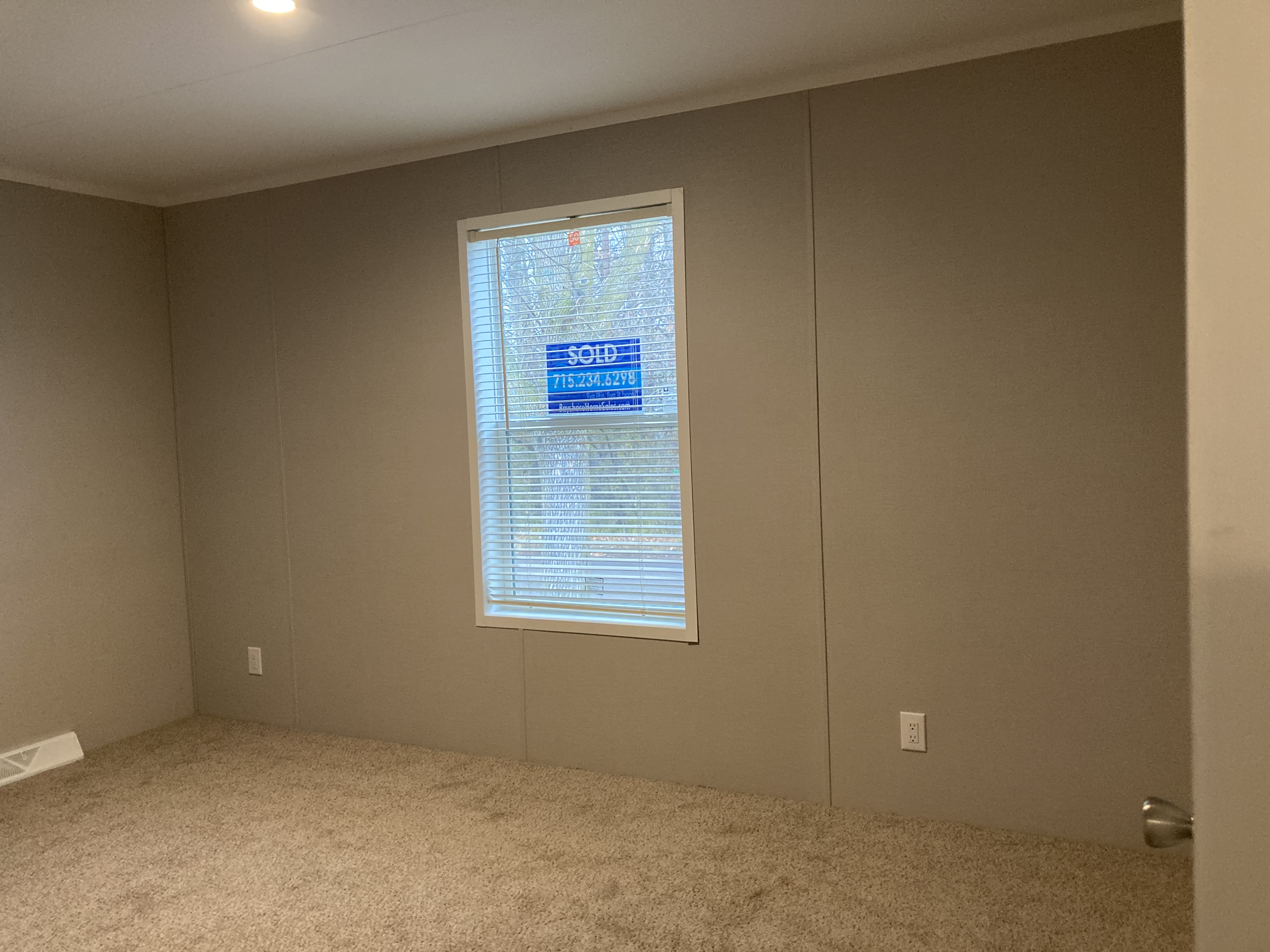 A photo of the Lakeshore Terrace Home