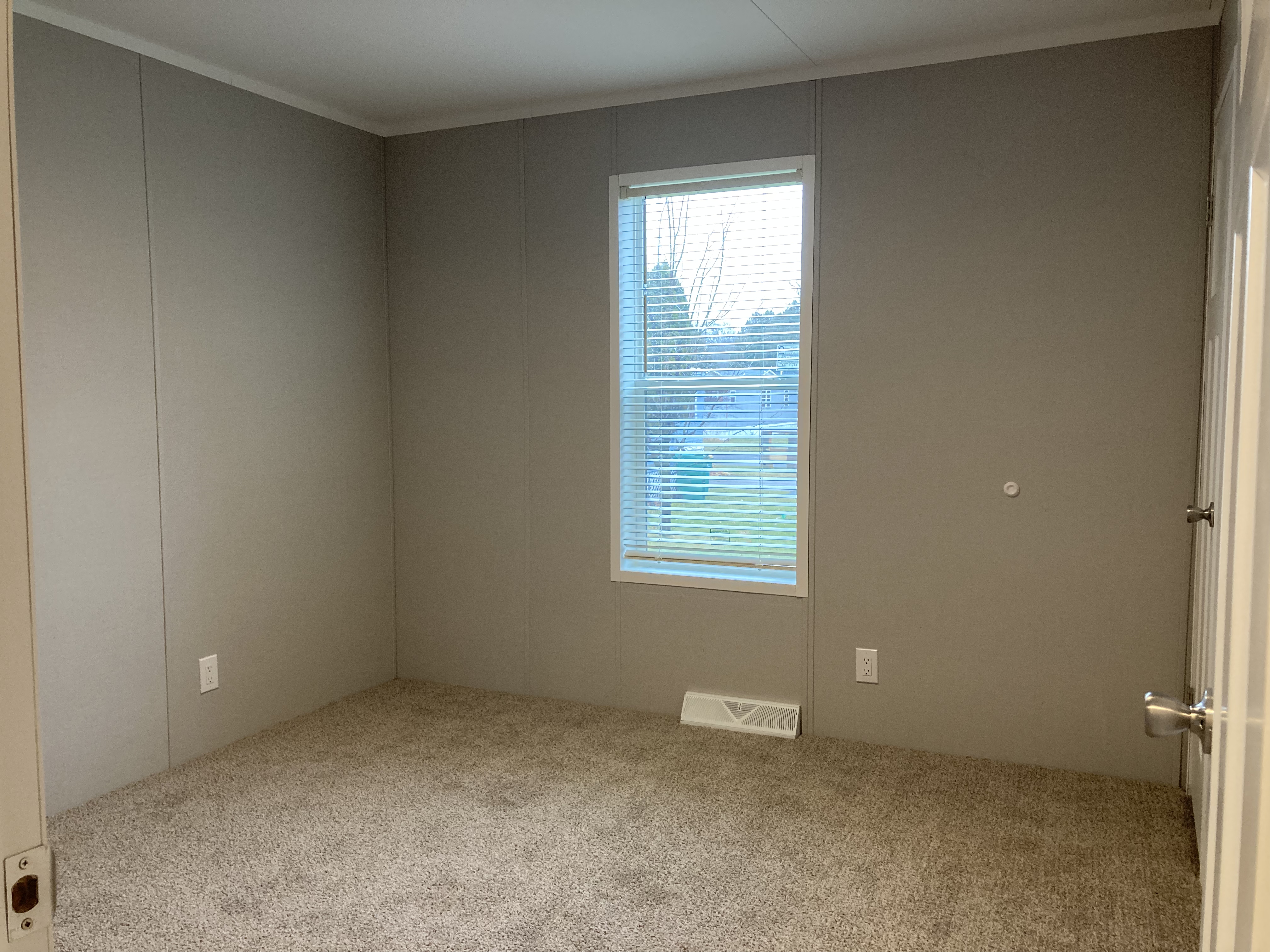 A photo of the Lakeshore Terrace Home