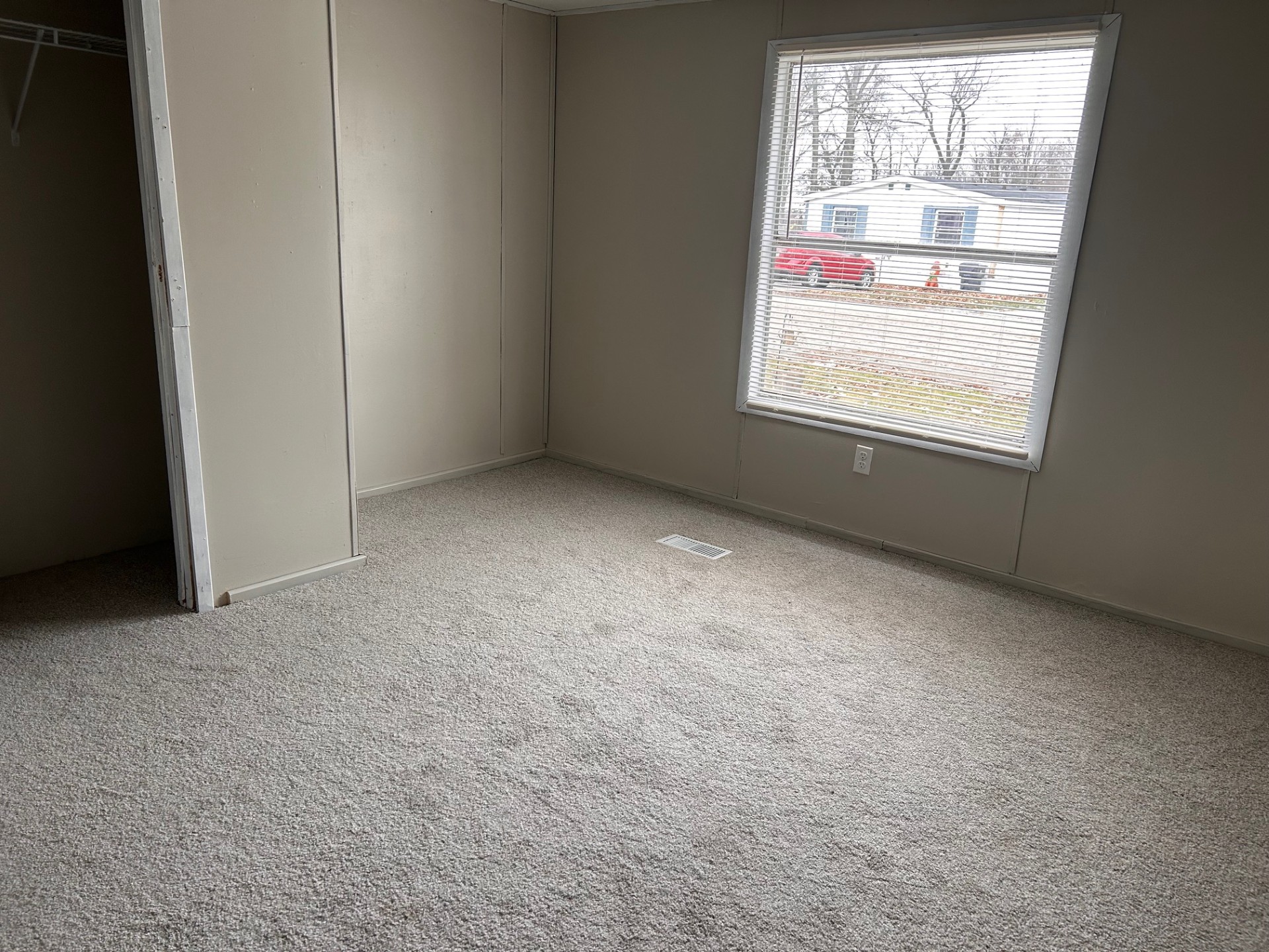 A photo of the Oakwood Home