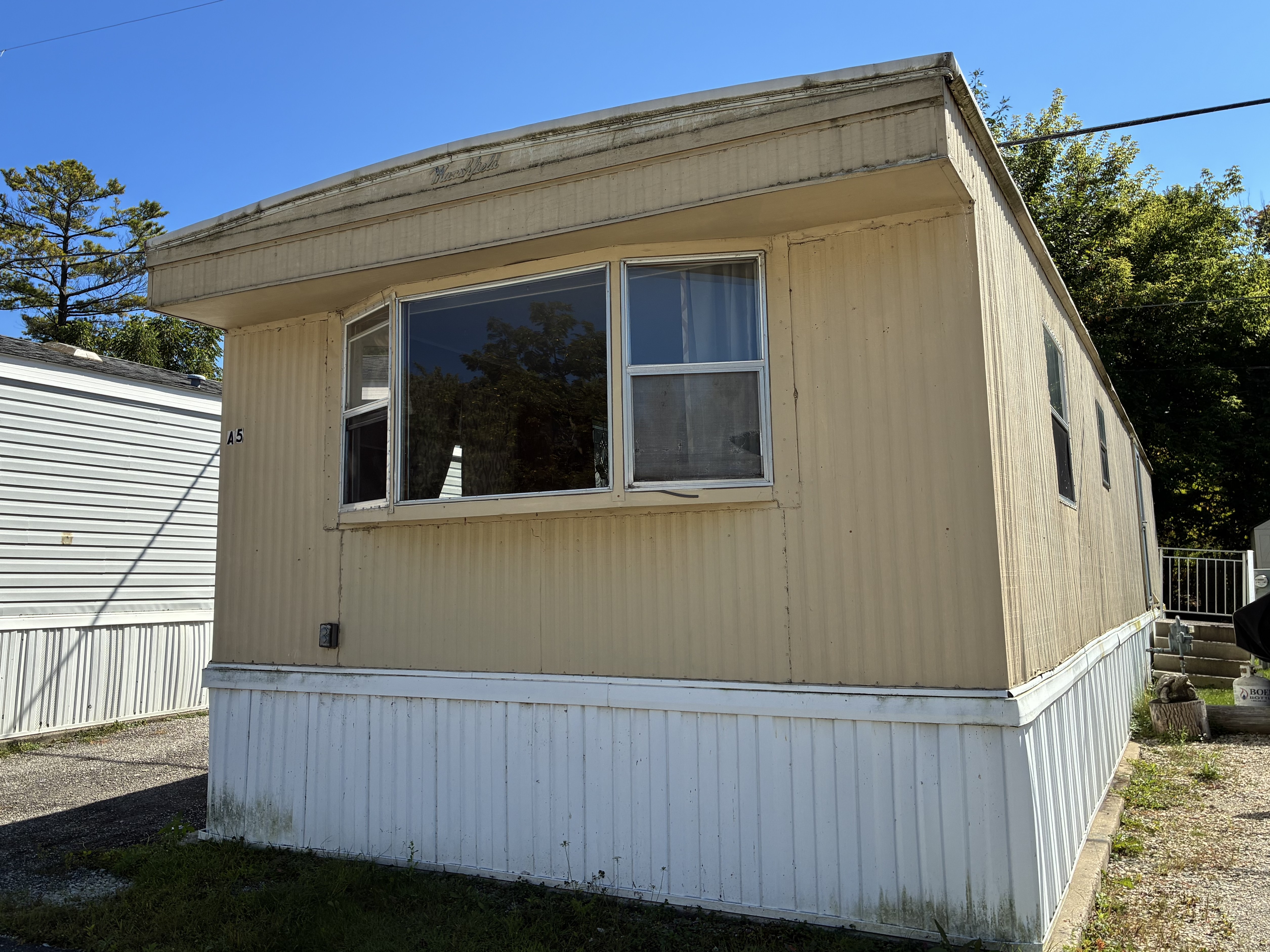A photo of the Sunrise Shores Home