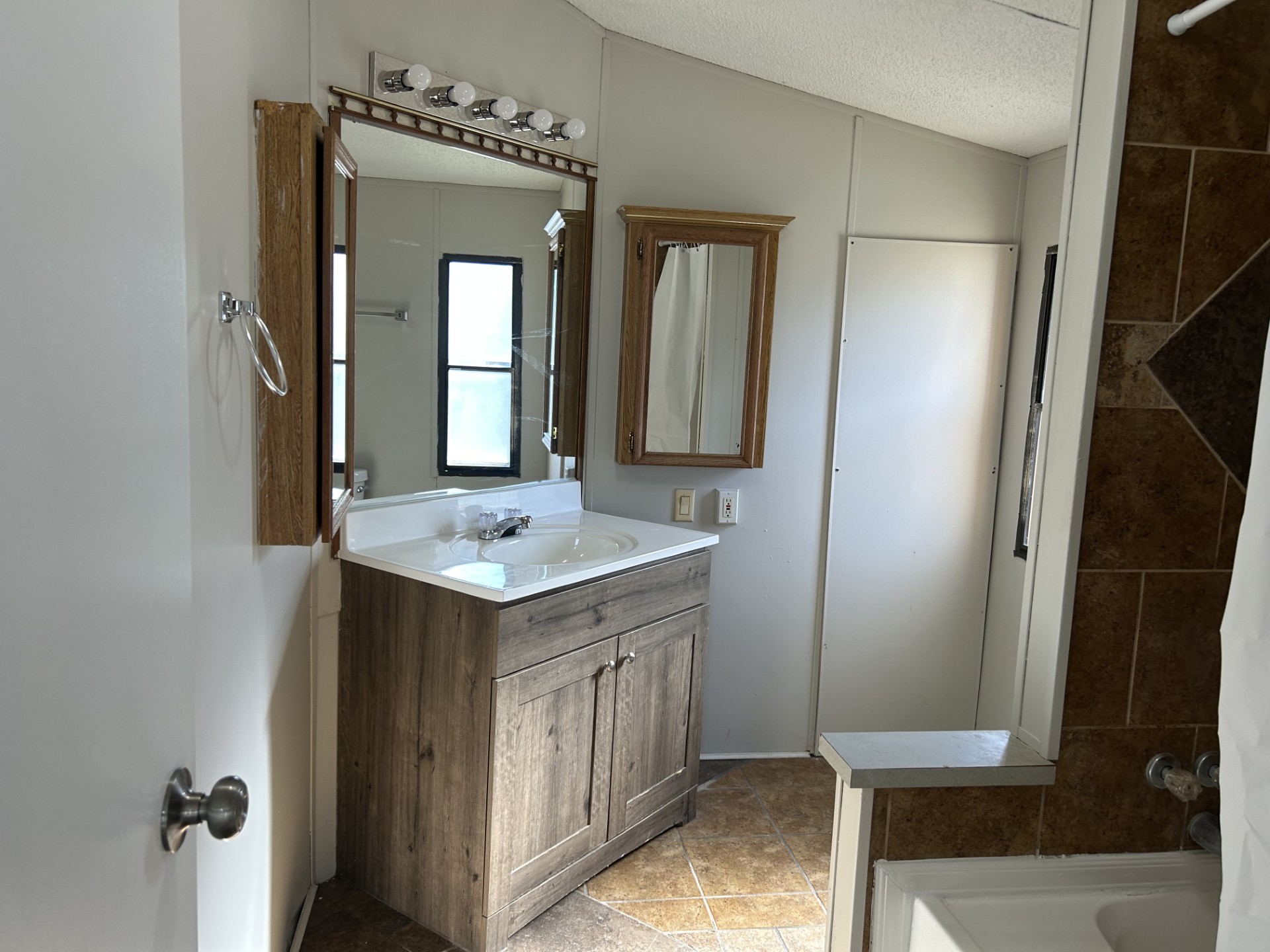 A photo of the Colonial Gardens Home