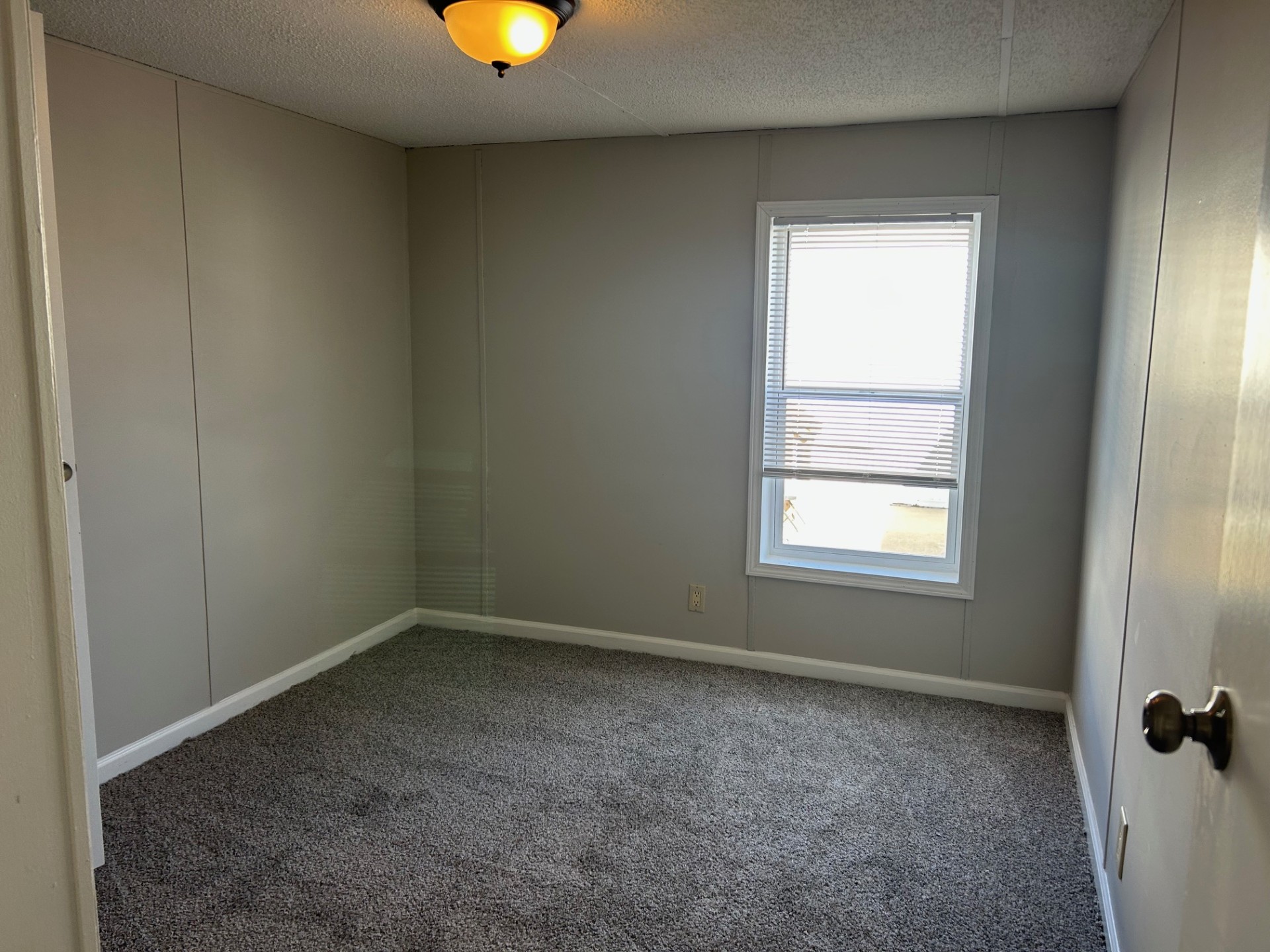 A photo of the Colonial Gardens Home