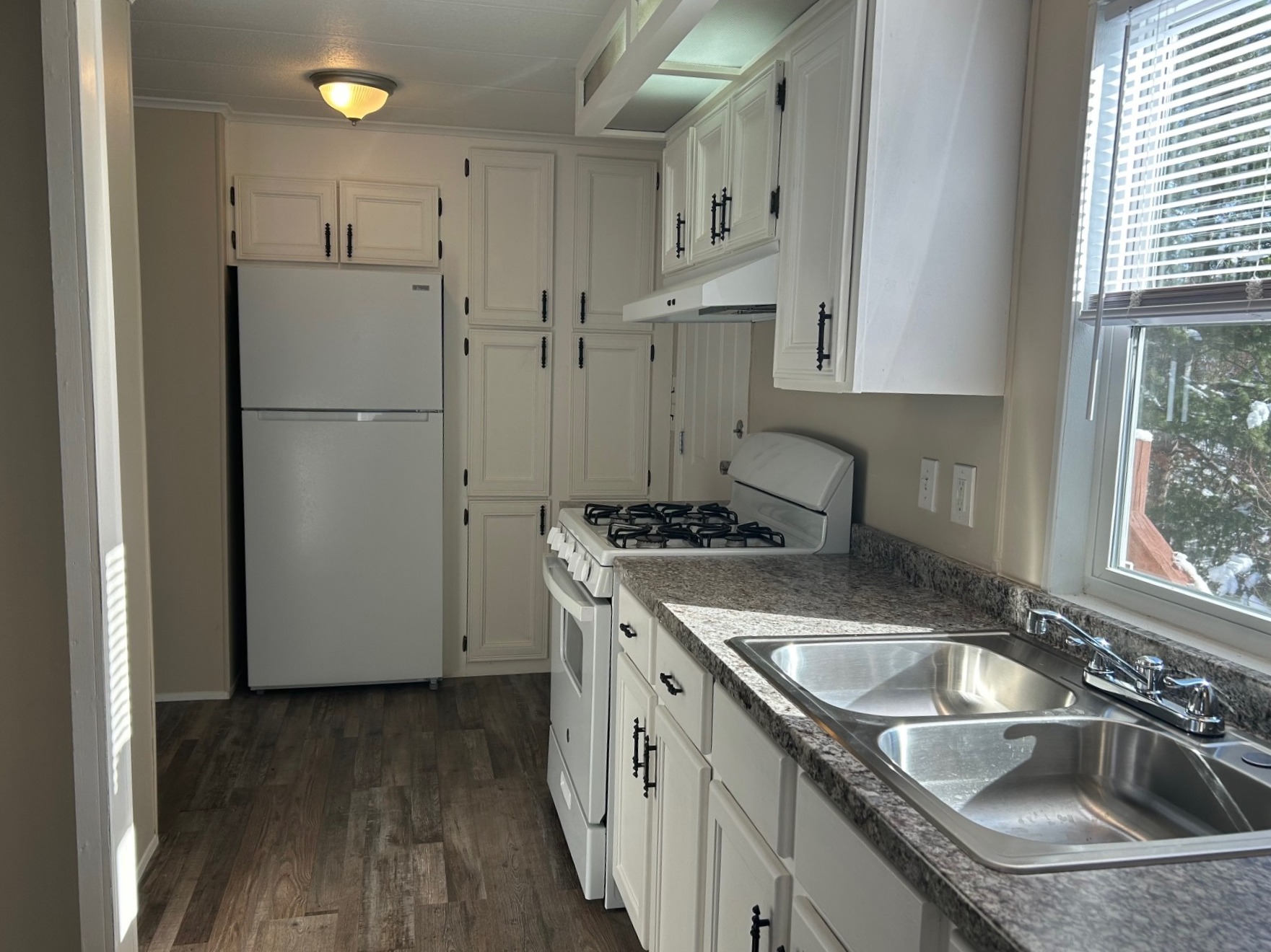 A photo of the New Twin Lakes Village Home