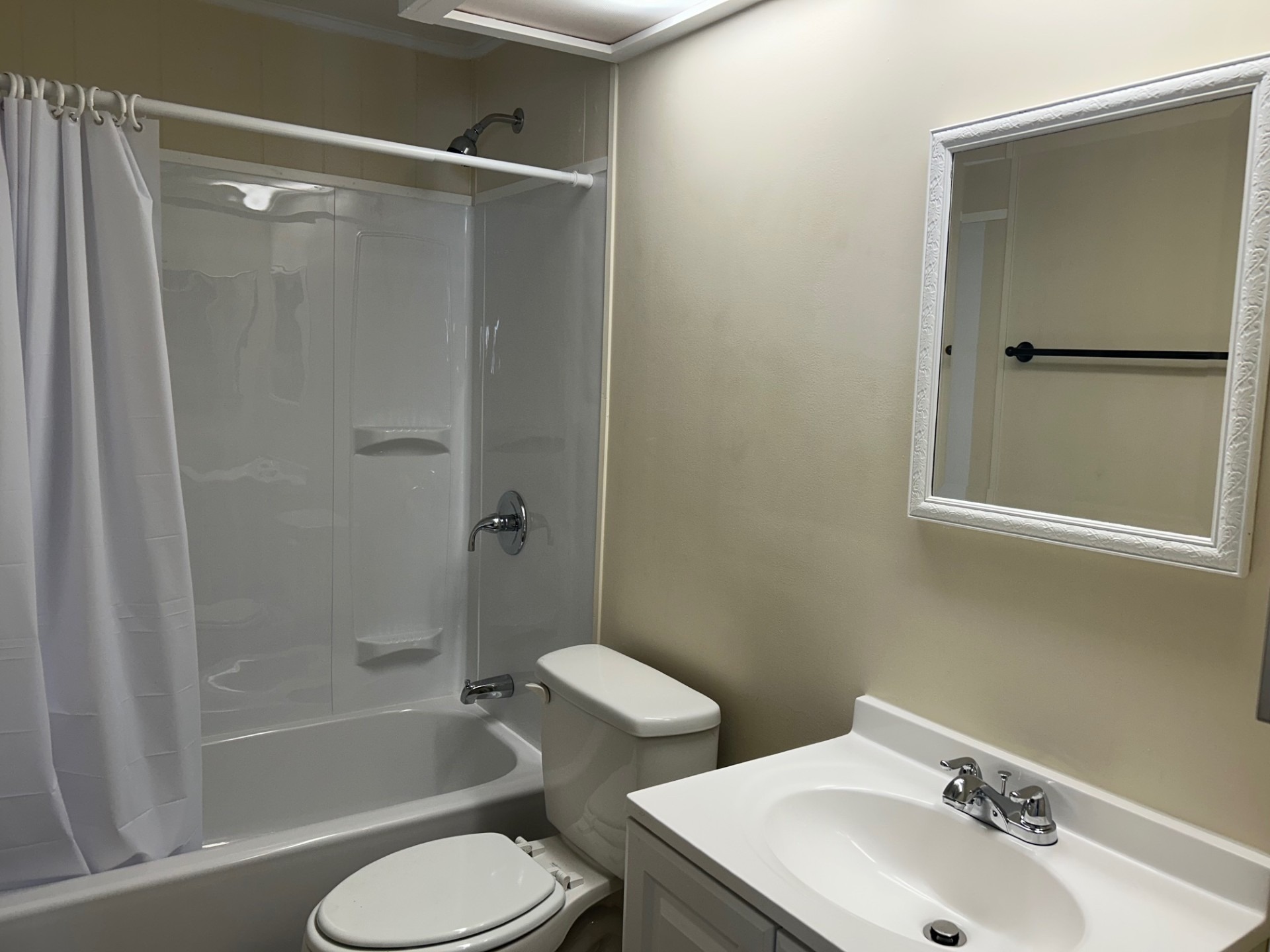 A photo of the New Twin Lakes Village Home