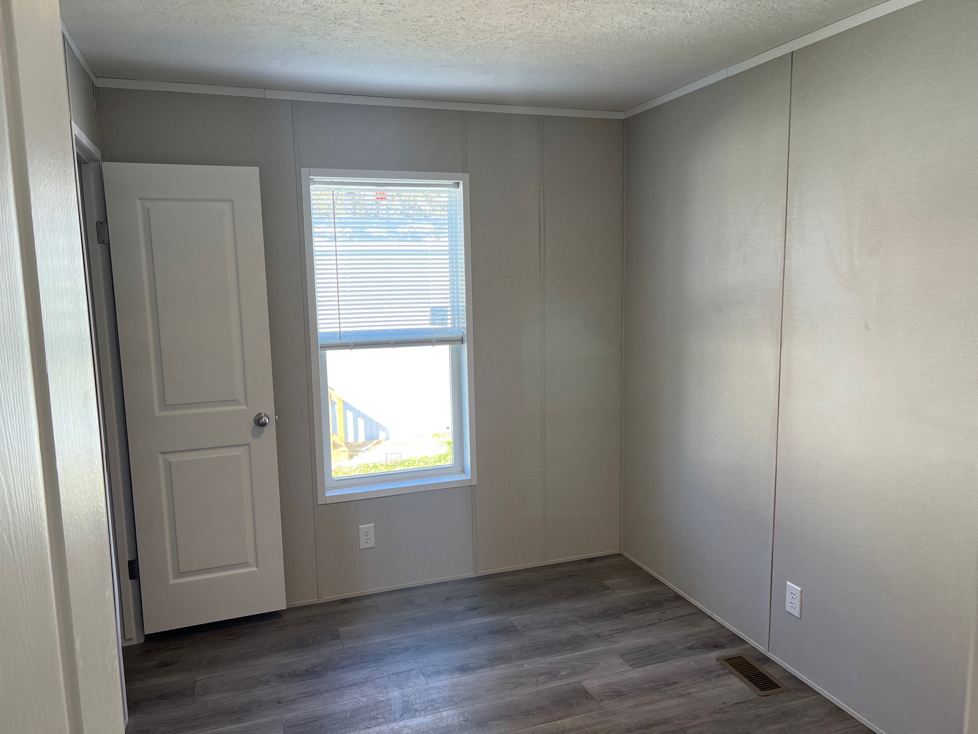 A photo of the Springdale Lake Home