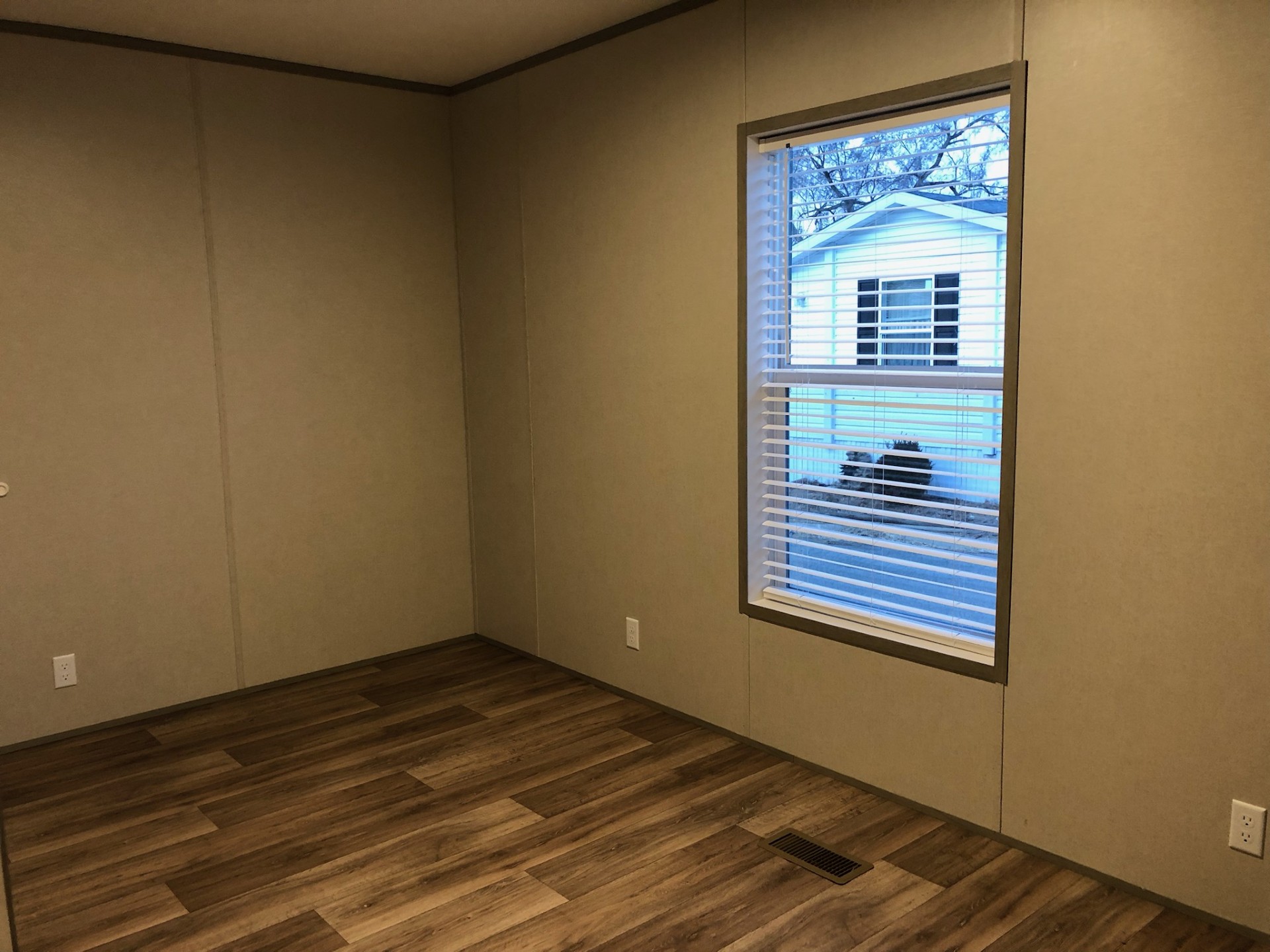 A photo of the Maplewood Home