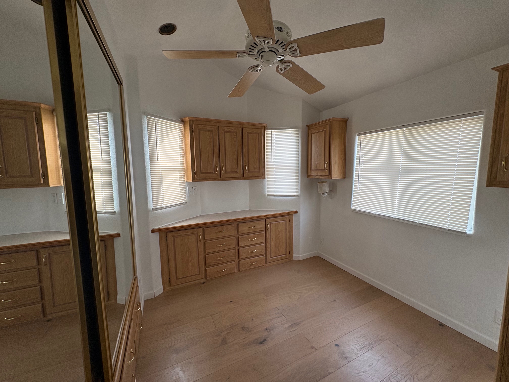 A photo of the Crescent Manor Home