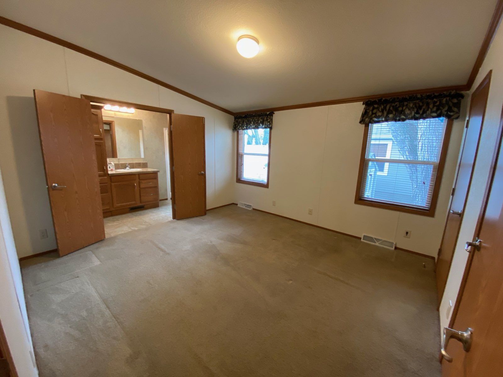 A photo of the Beaver Lake Estates Home