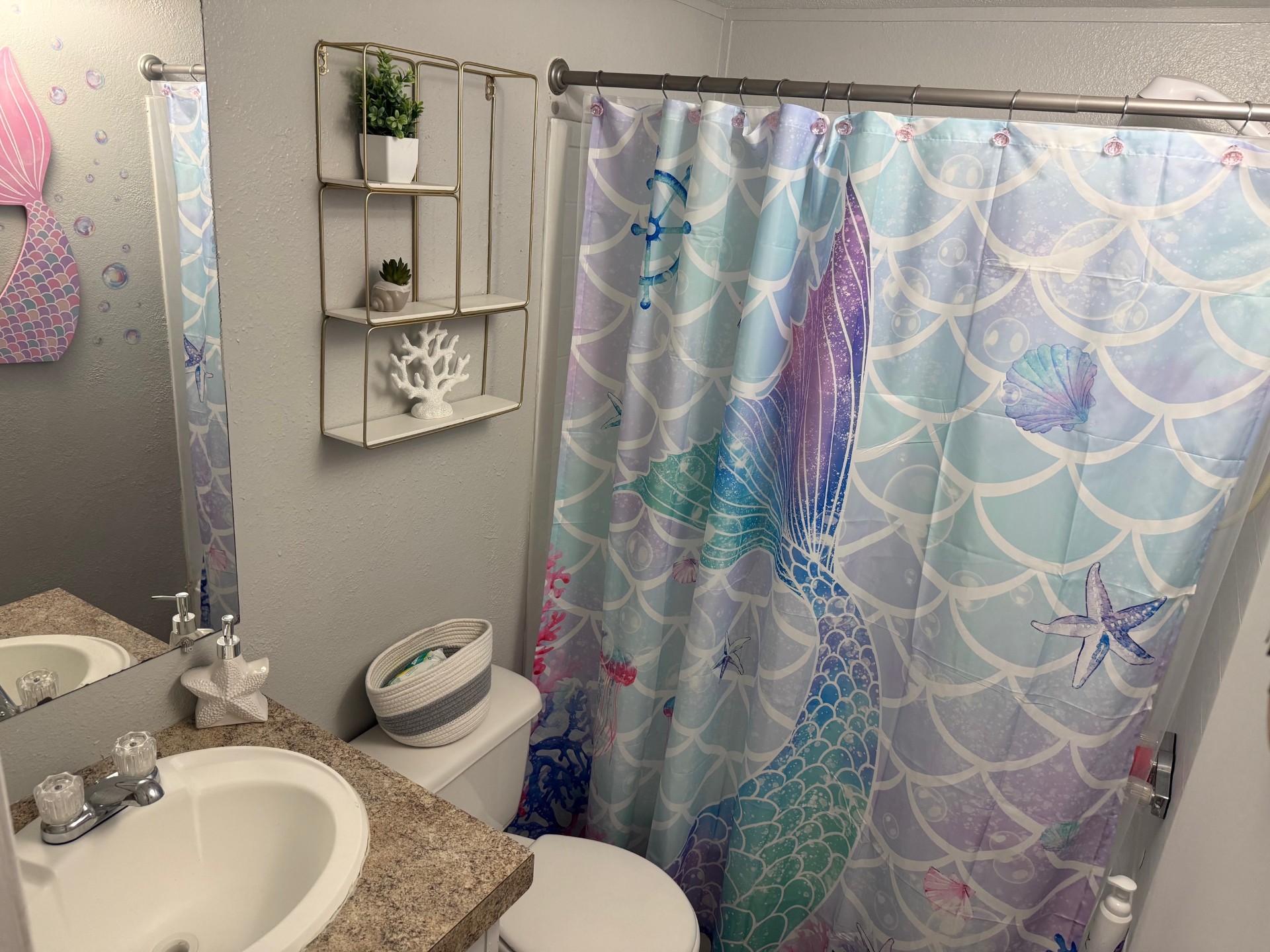 A photo of the Sunrise Oaks Home