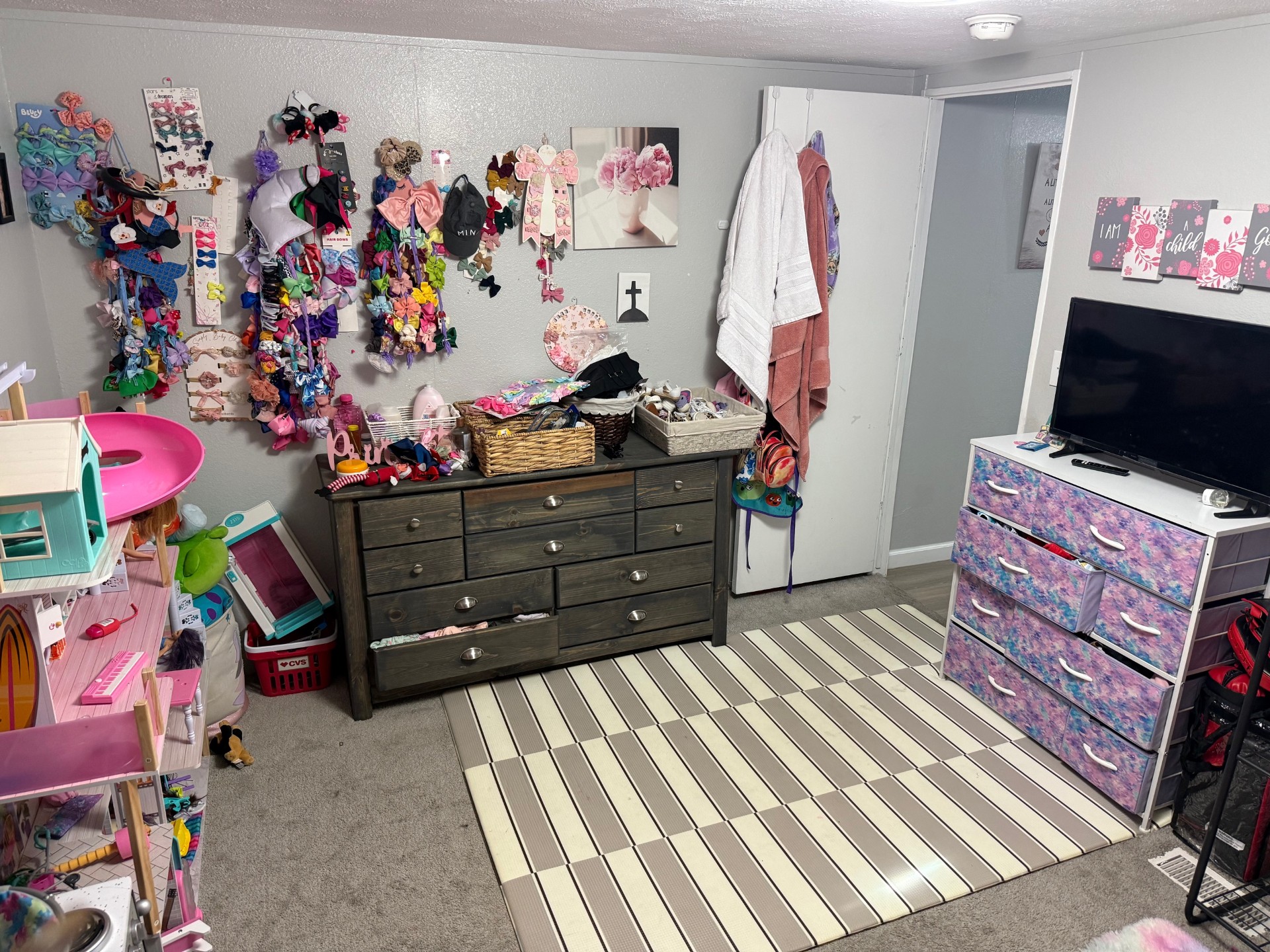 A photo of the Sunrise Oaks Home