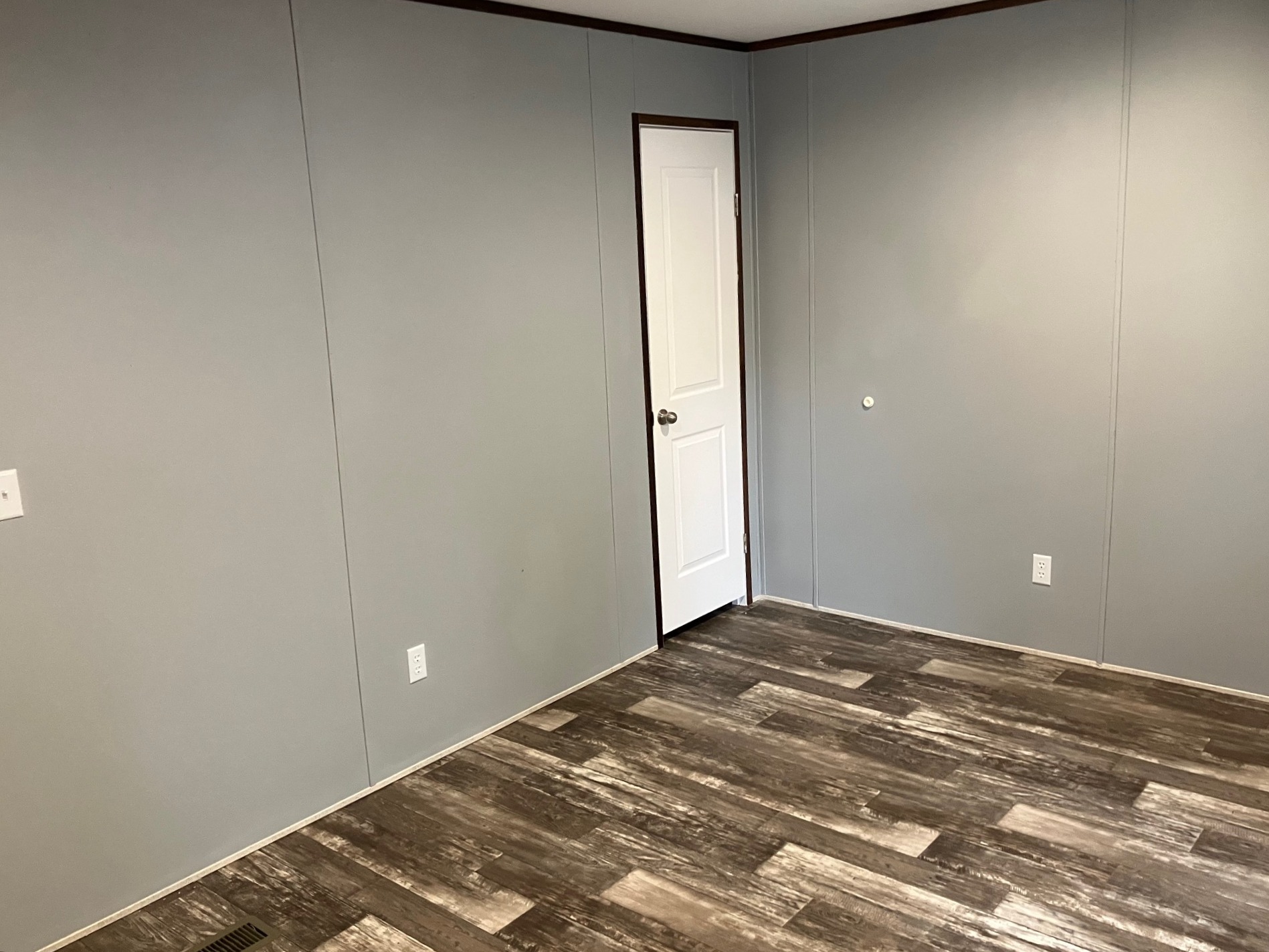 A photo of the Deluxe Lake Estates Home