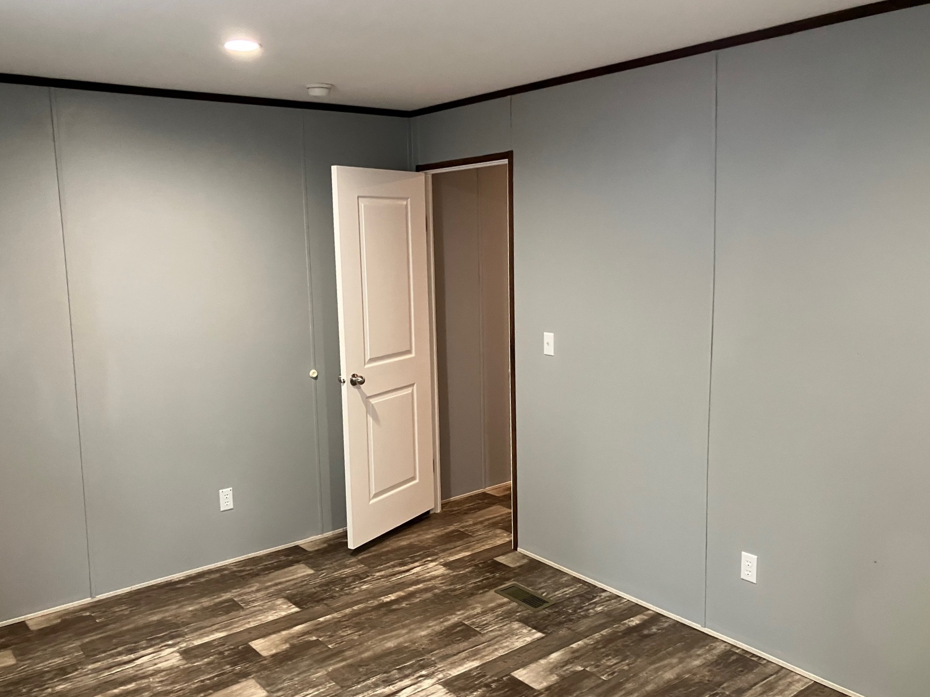 A photo of the Deluxe Lake Estates Home