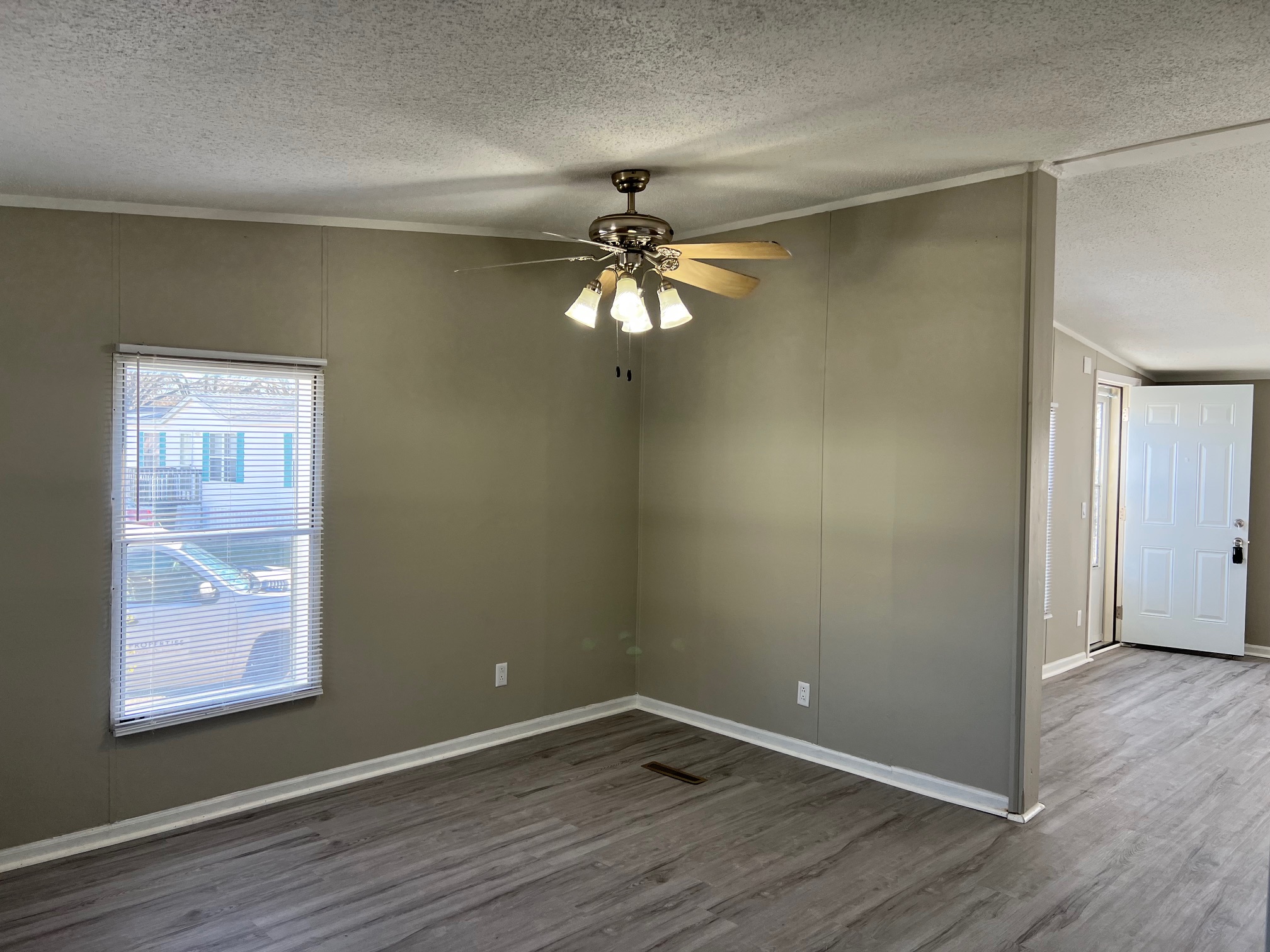 A photo of the Springdale Lake Home