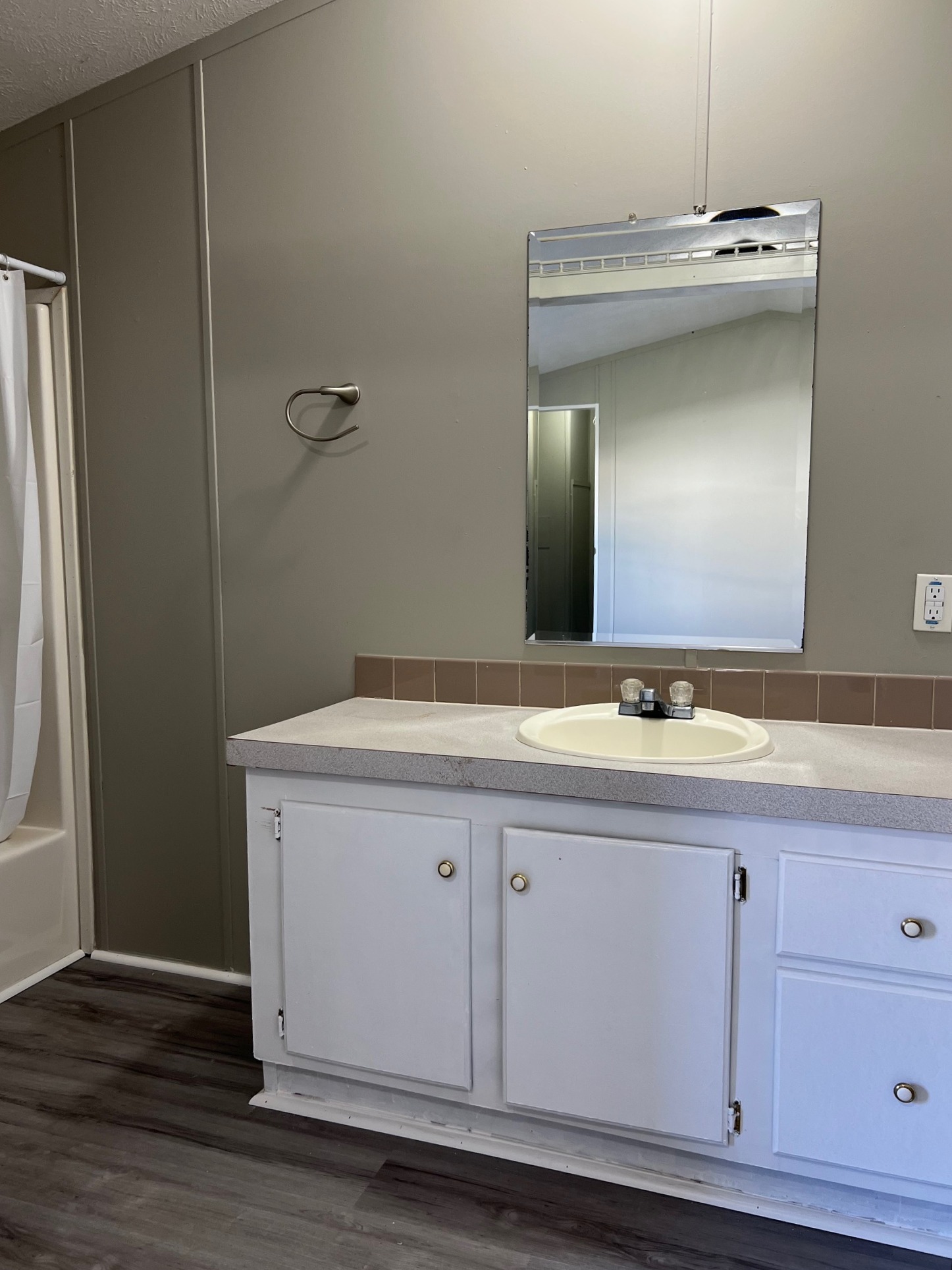 A photo of the Springdale Lake Home