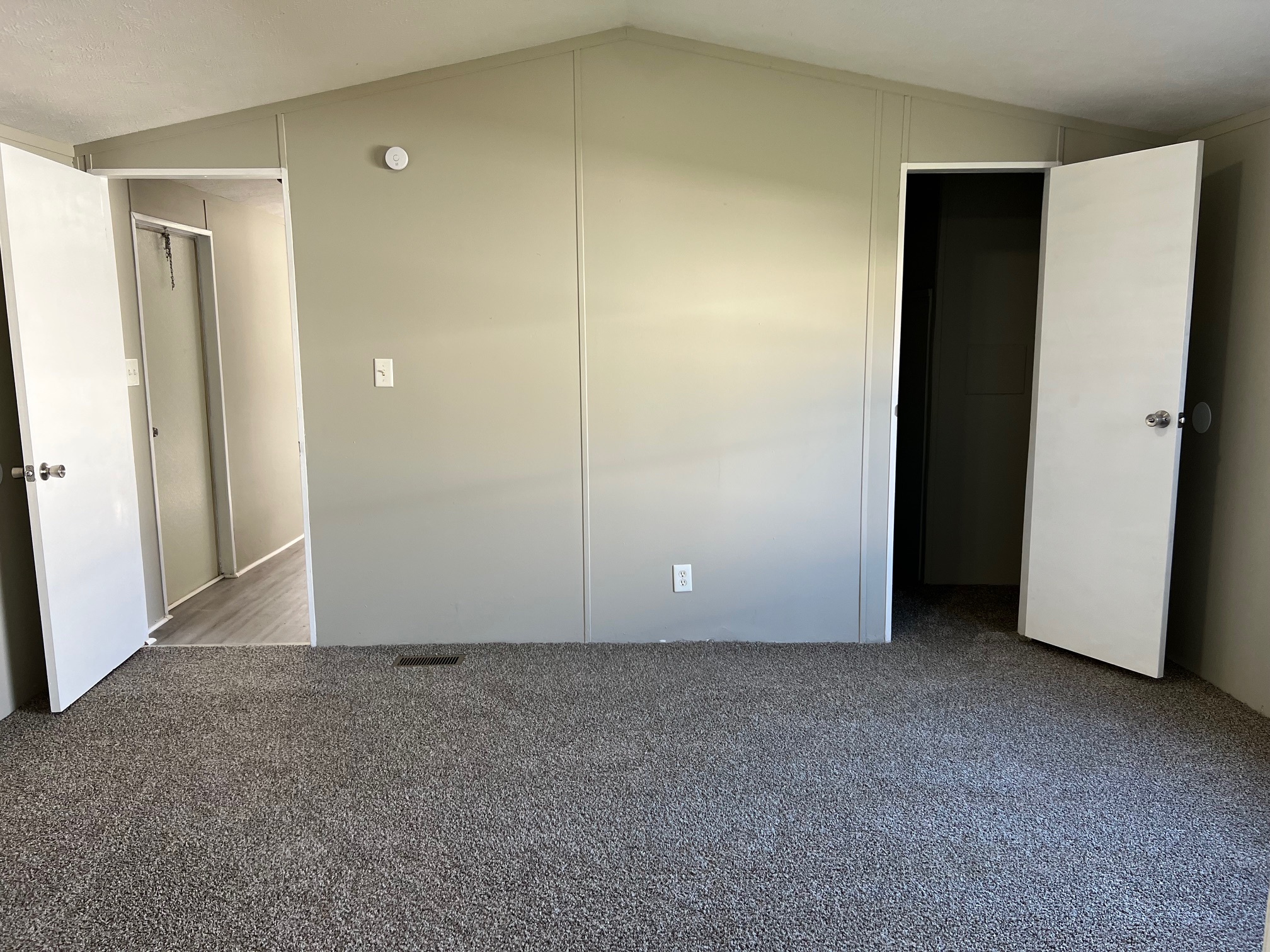 A photo of the Springdale Lake Home