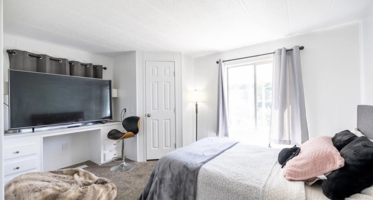 A photo of the Lakeview Estates Home