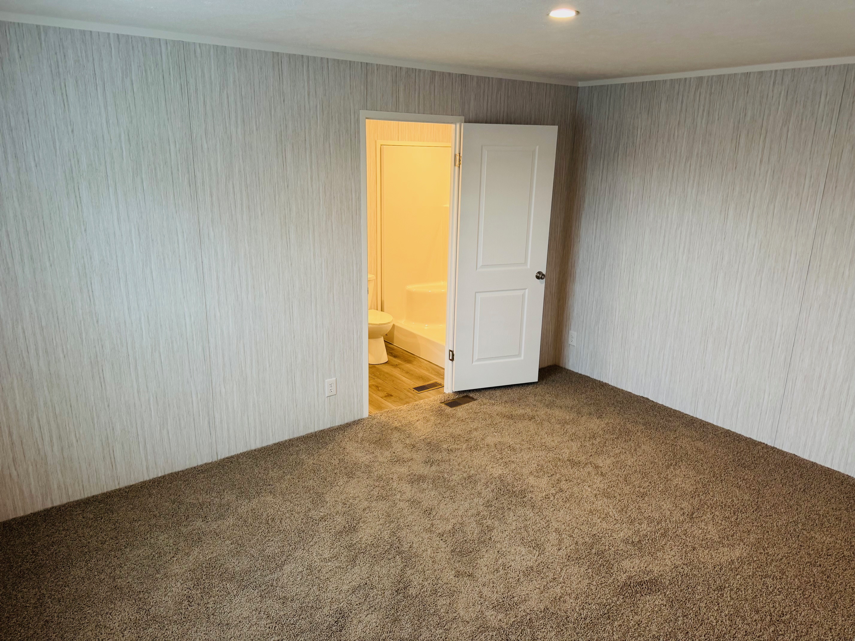 A photo of the Grantville Commons Home