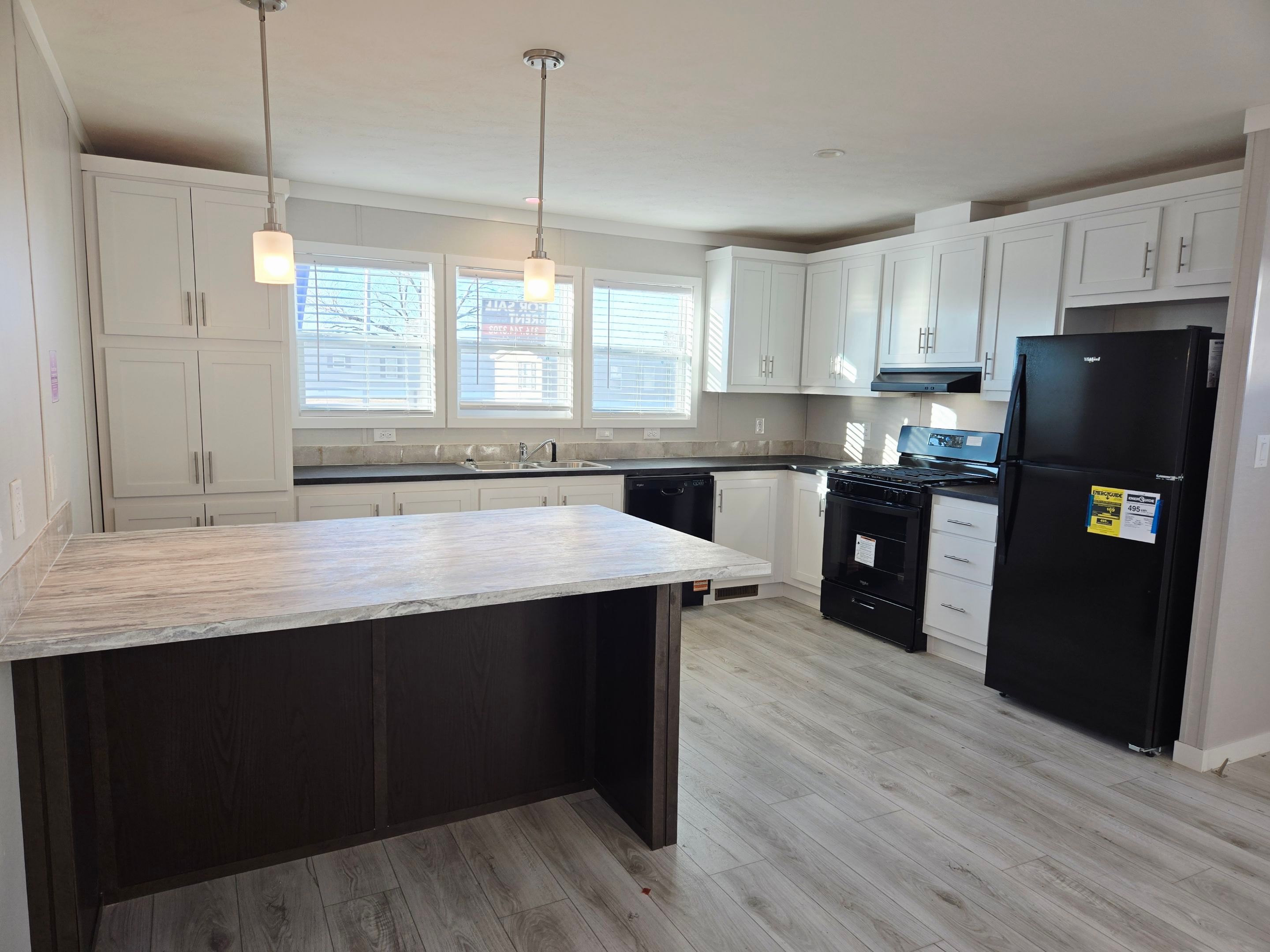 A photo of the Navajo Lake Estates Home