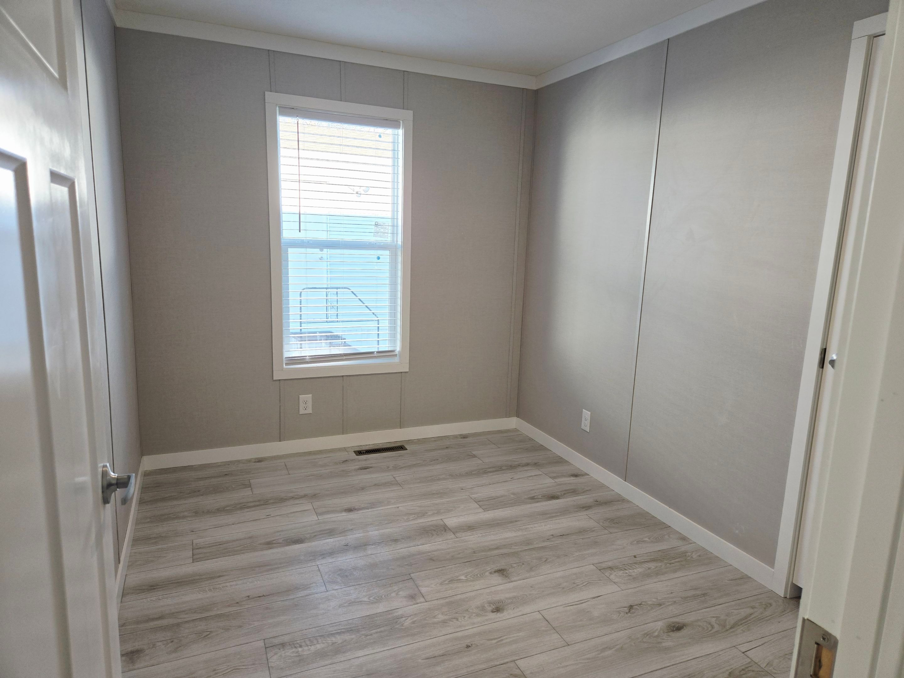 A photo of the Navajo Lake Estates Home