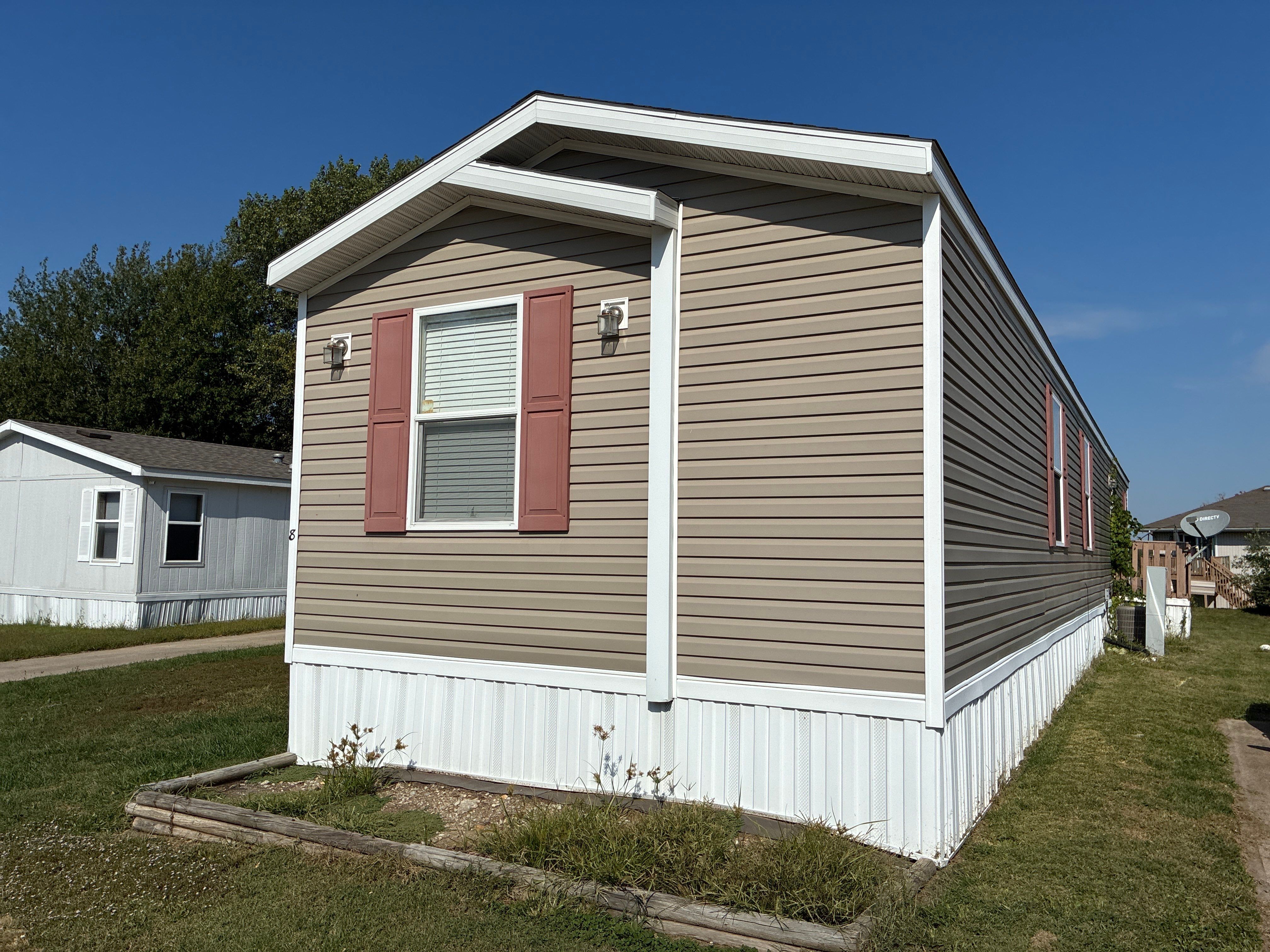 A photo of the Springdale Lake Home