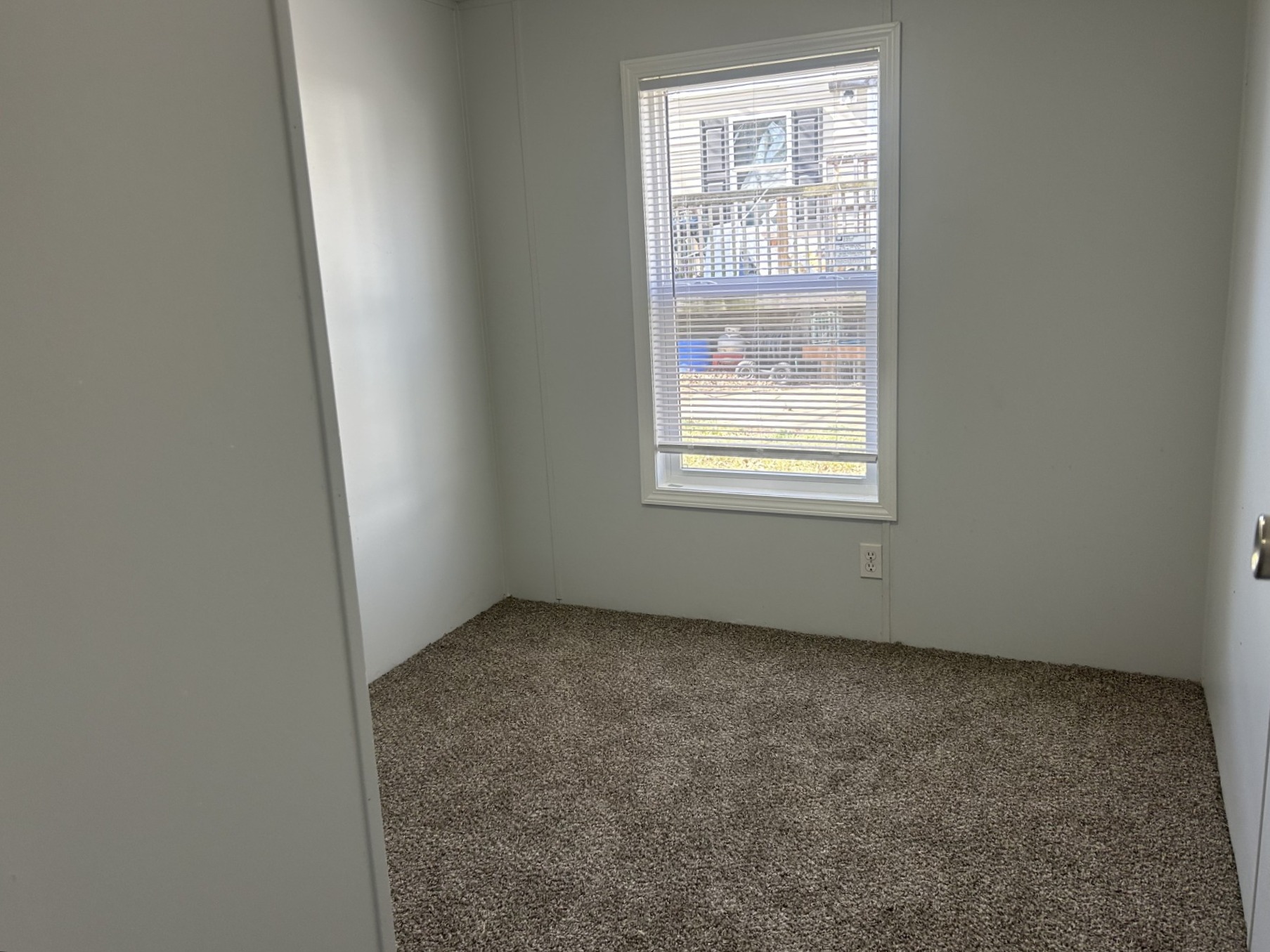 A photo of the Colonial Gardens Home