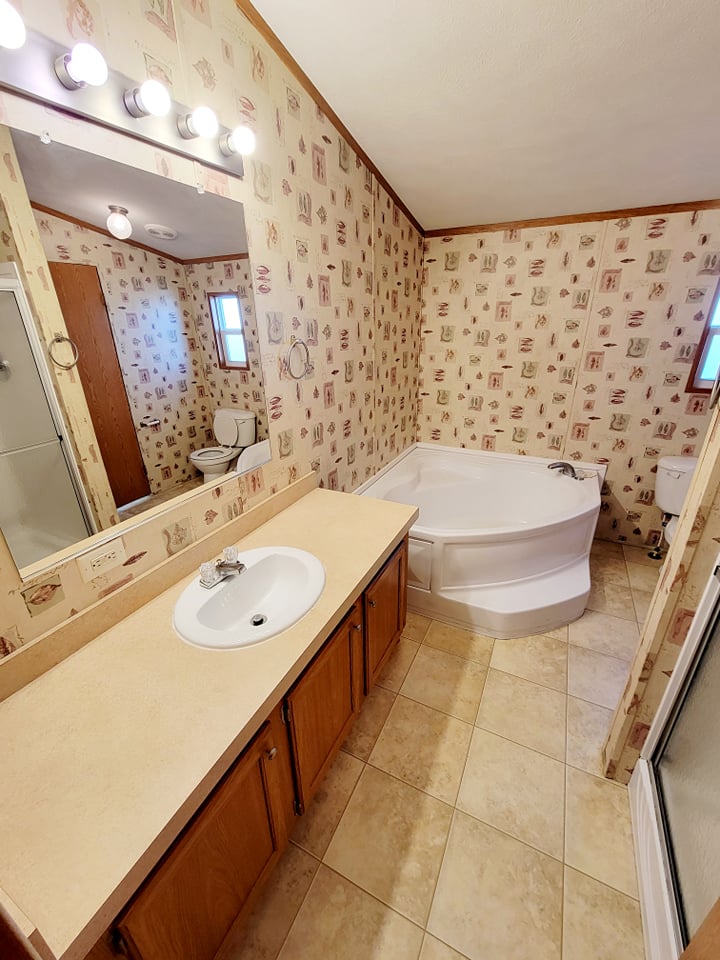 A photo of the El Caudillo Home