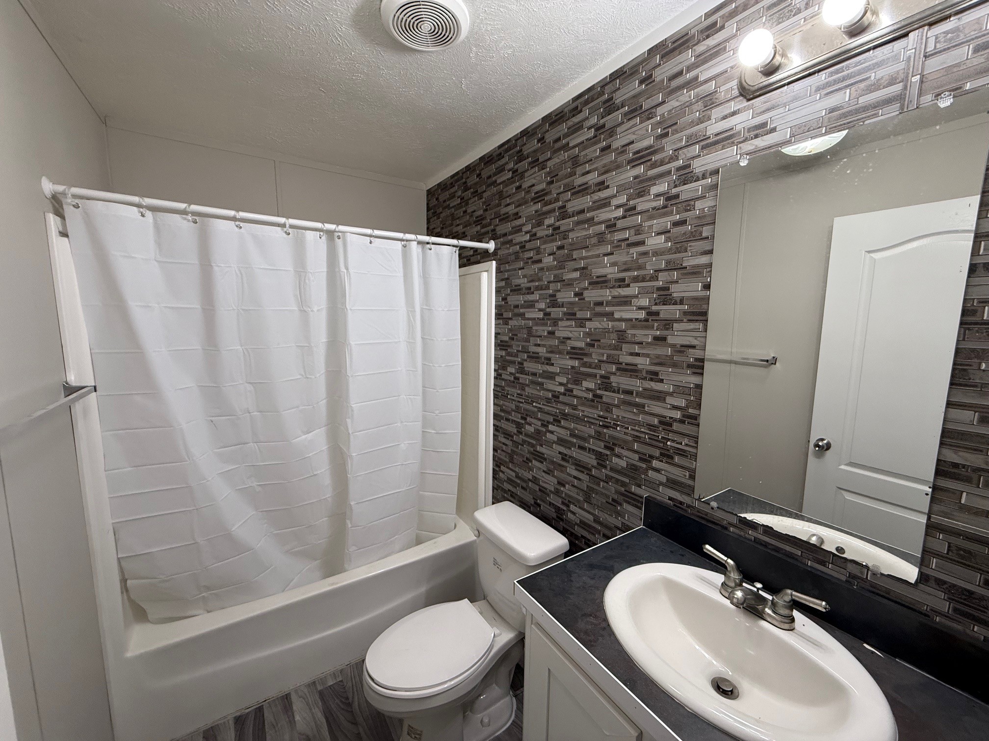 A photo of the Deerpointe Home