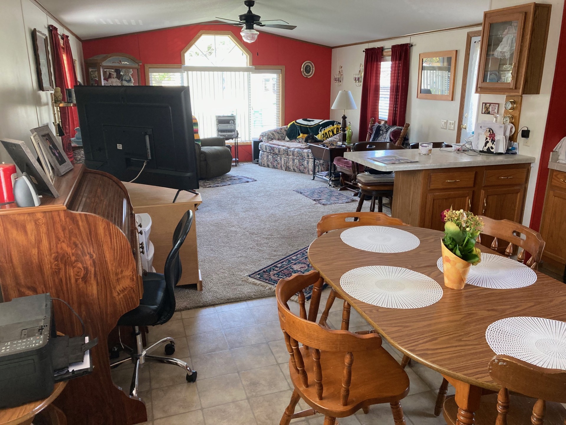 A photo of the Holiday South Home