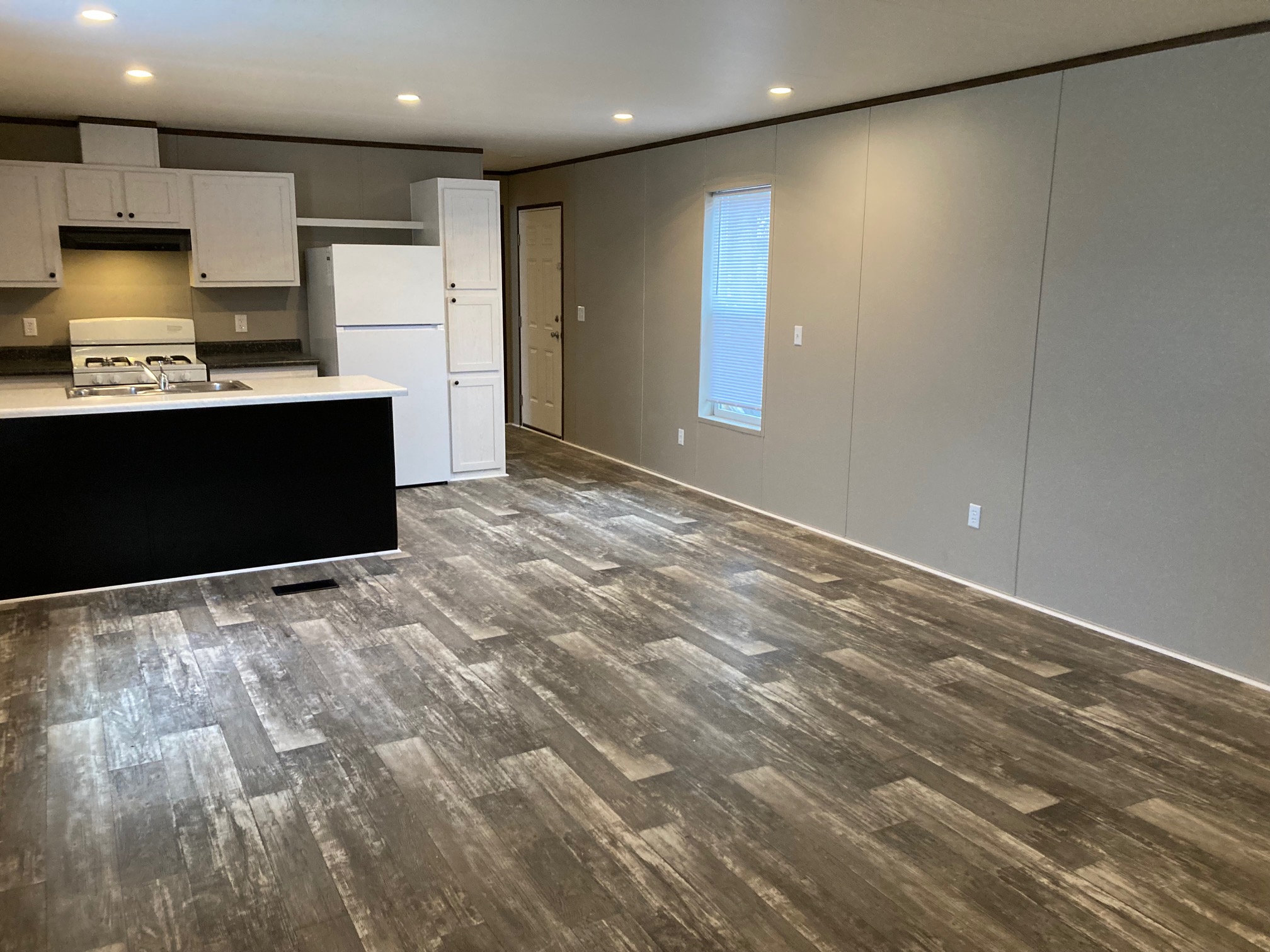 A photo of the Bluffton Woods Home